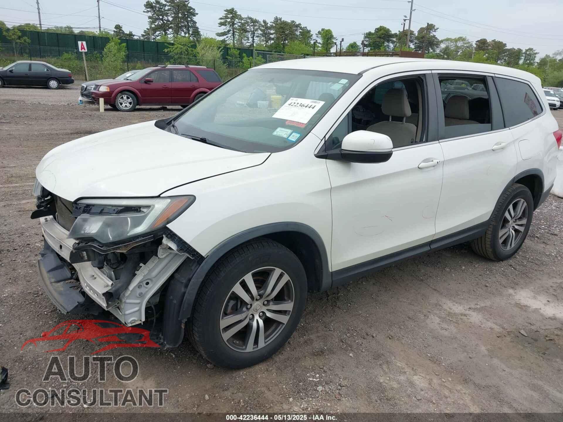 HONDA PILOT 2016 - 5FNYF6H37GB090150