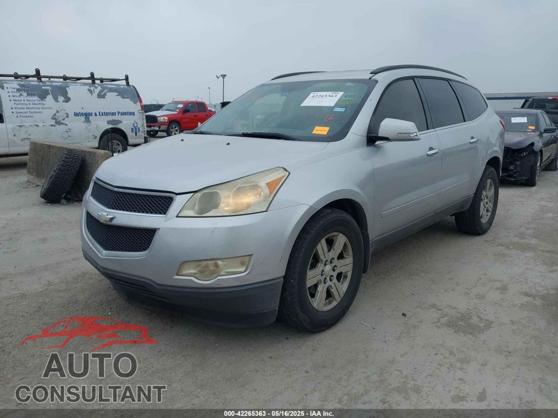 CHEVROLET TRAVERSE 2011 - 1GNKRGED2BJ376318