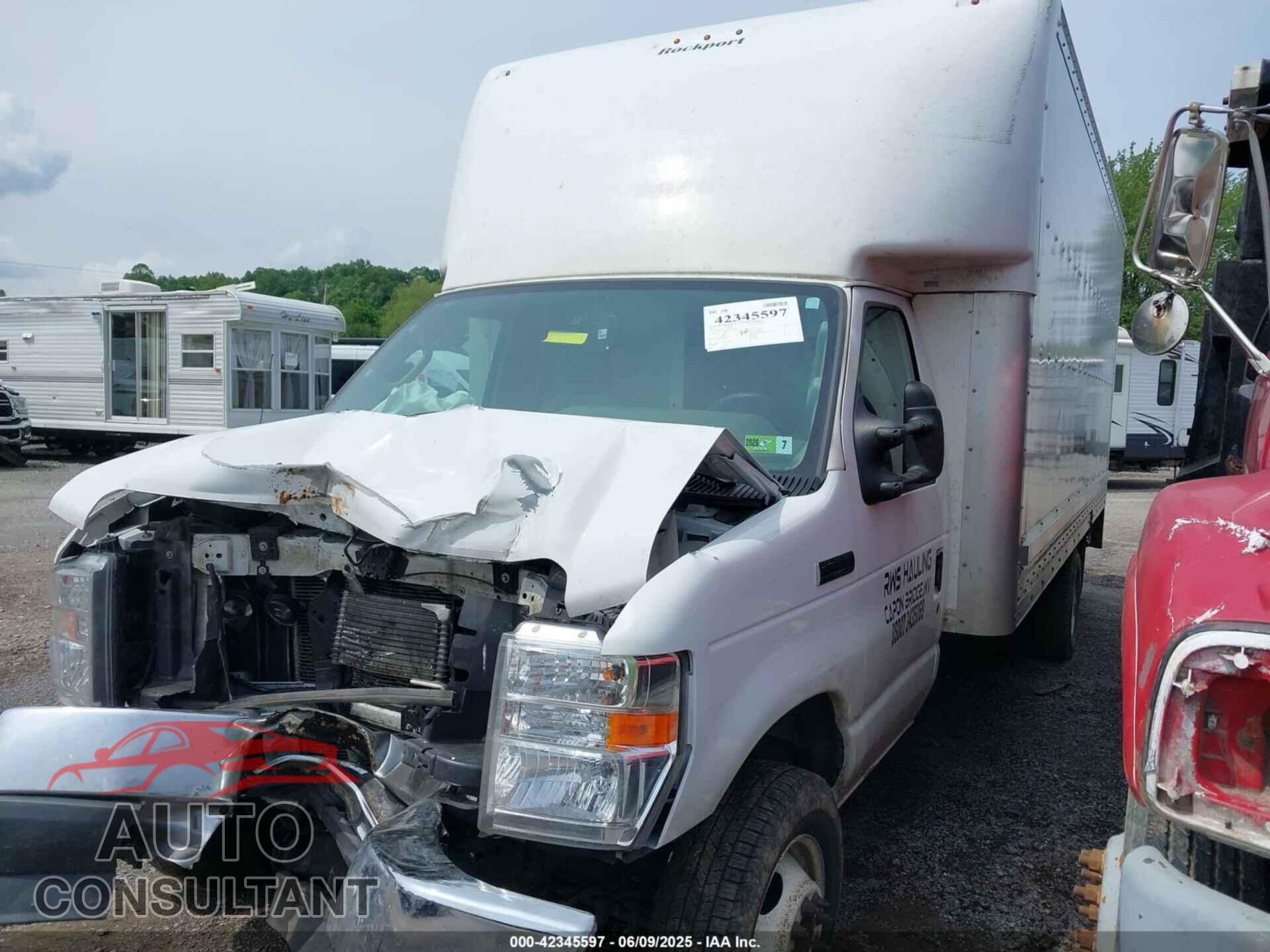 FORD E-350 CUTAWAY 2022 - 1FDWE3FKXNDC37323