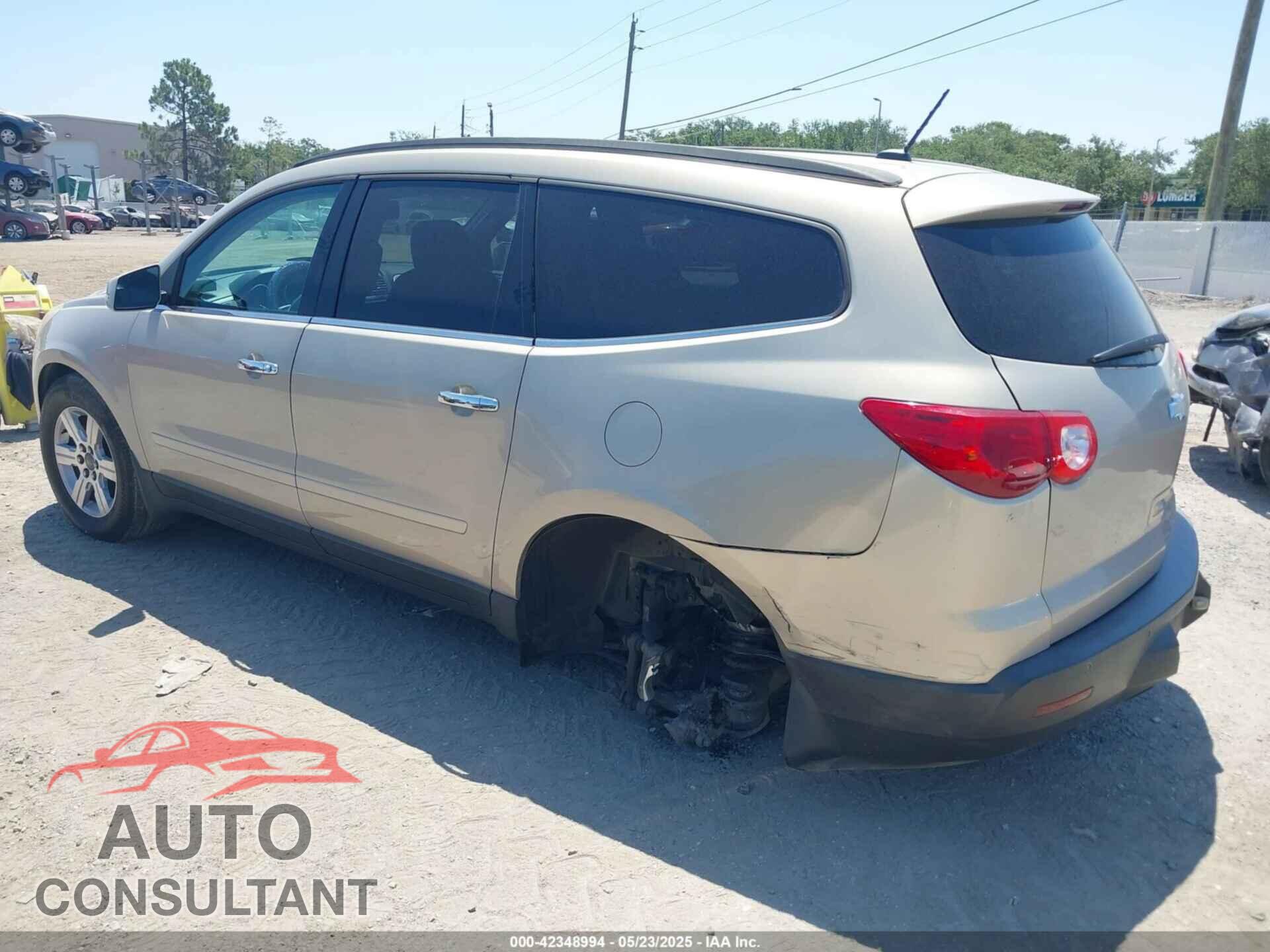CHEVROLET TRAVERSE 2011 - 1GNKRGED4BJ176797