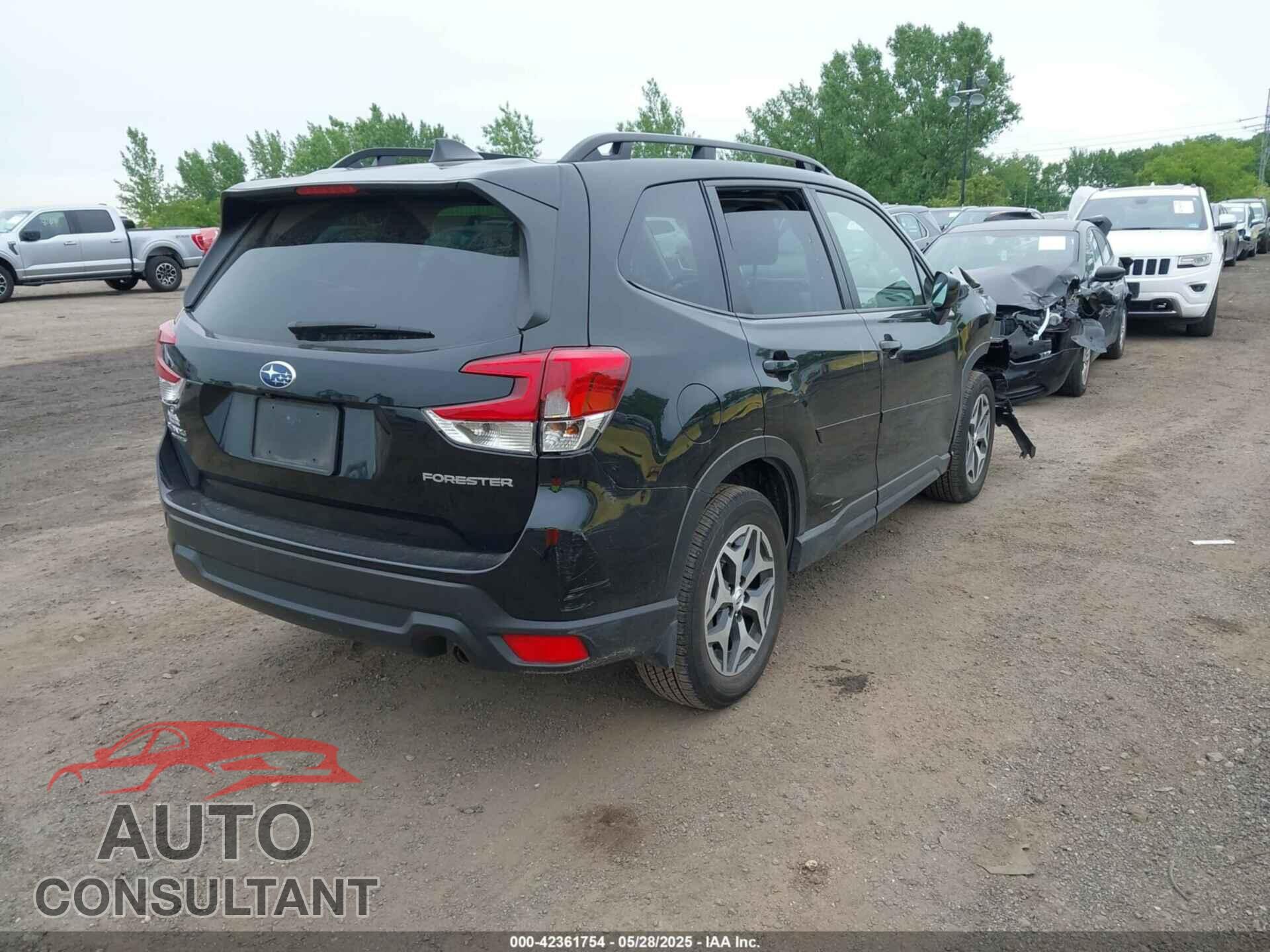 SUBARU FORESTER 2023 - JF2SKAEC6PH511494