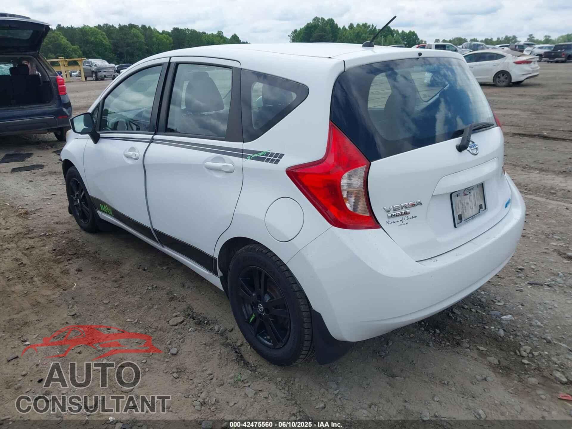 NISSAN VERSA NOTE 2015 - 3N1CE2CP2FL400532