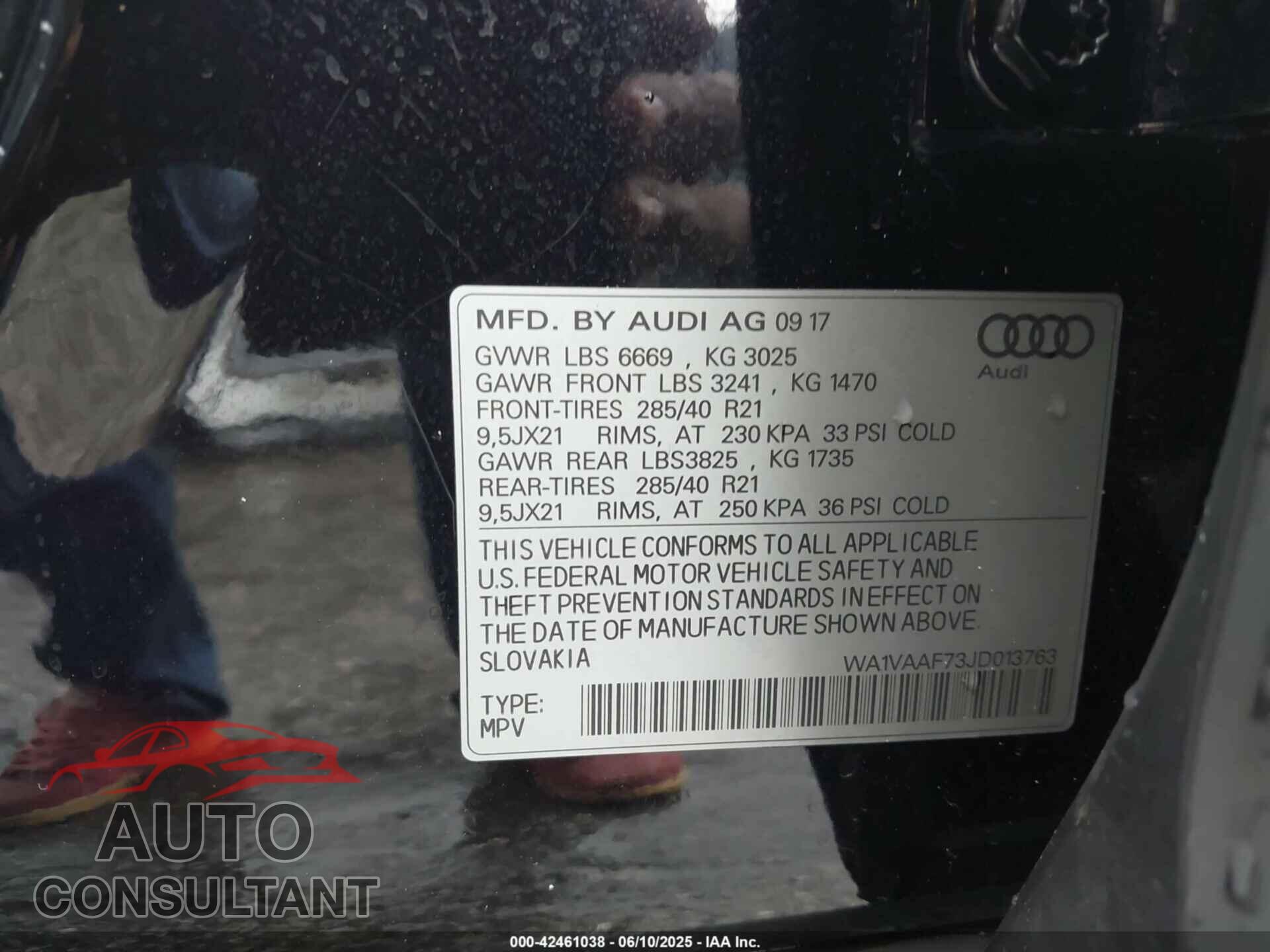 AUDI Q7 2018 - WA1VAAF73JD013763
