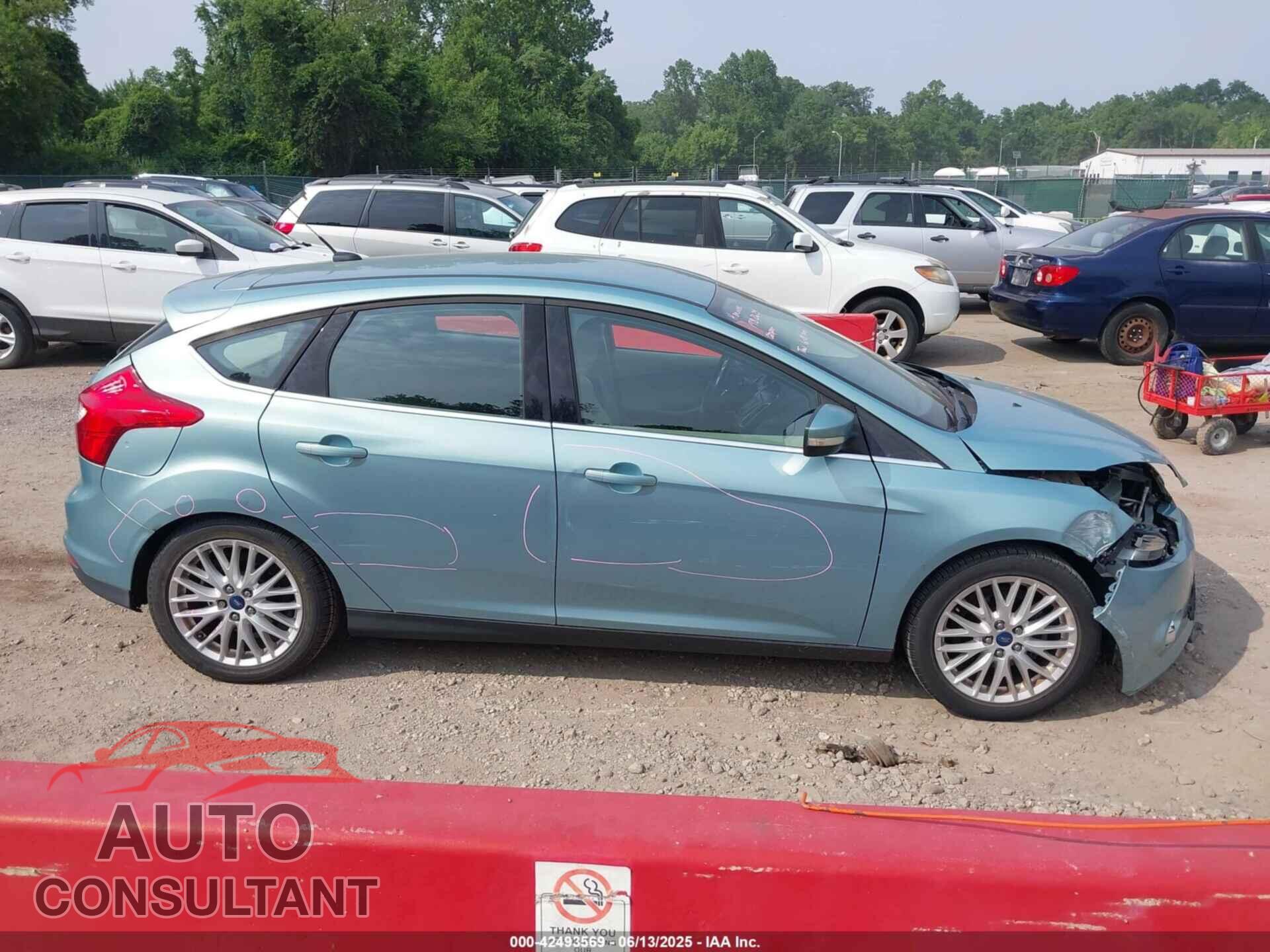 FORD FOCUS 2012 - 1FAHP3M26CL298753