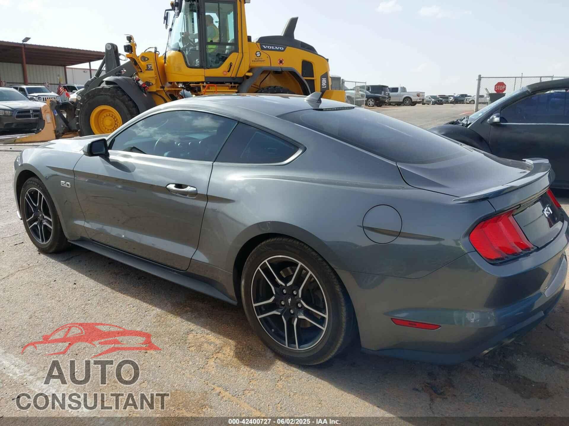 FORD MUSTANG 2021 - 1FA6P8CF5M5118712