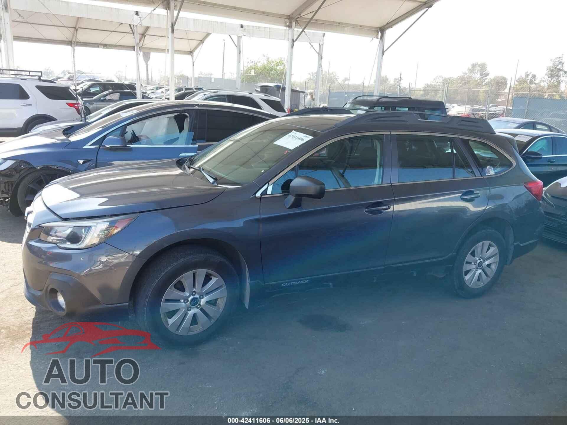 SUBARU OUTBACK 2018 - 4S4BSAAC8J3221892