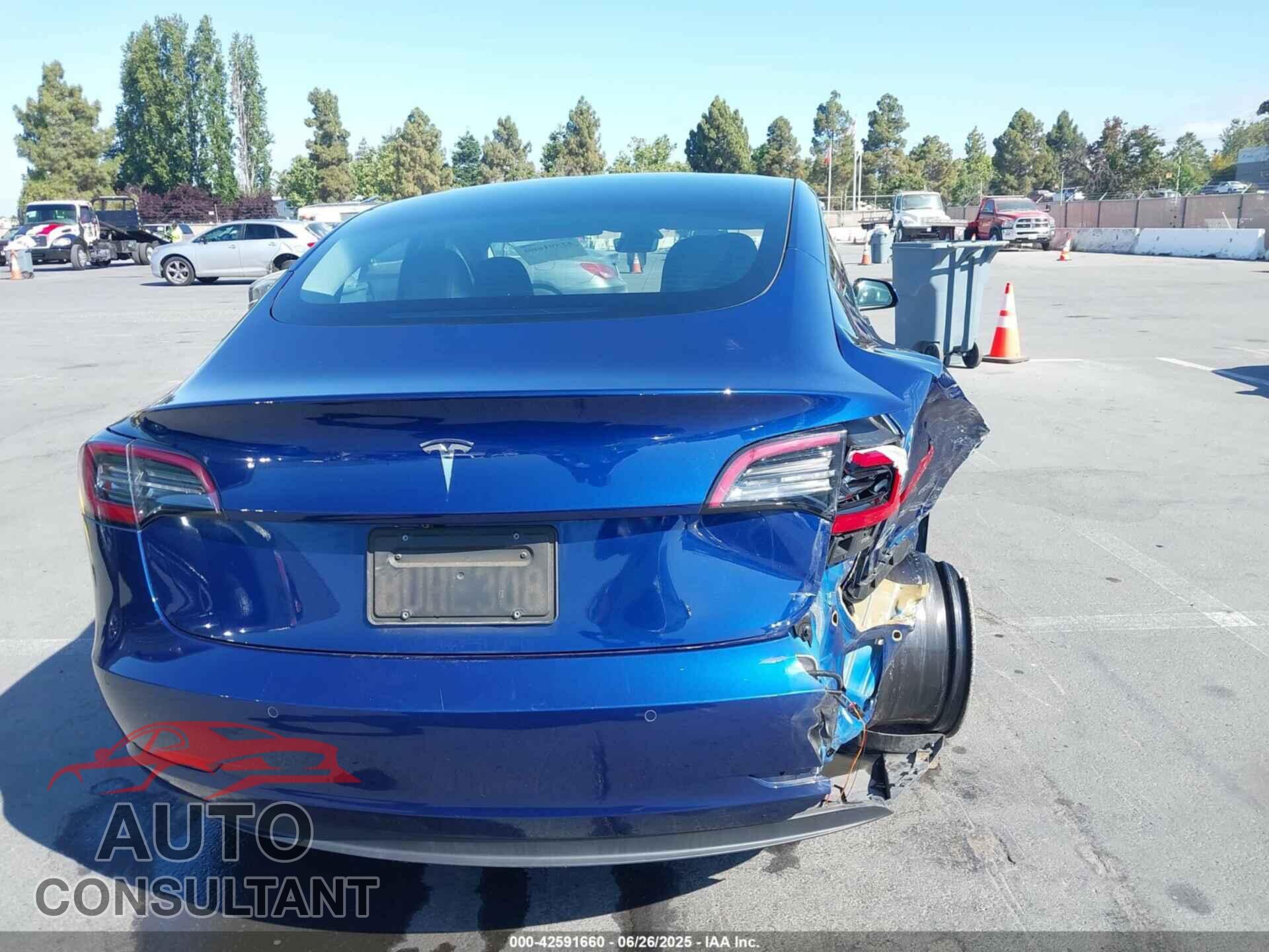 TESLA MODEL 3 2021 - 5YJ3E1EA3MF872427