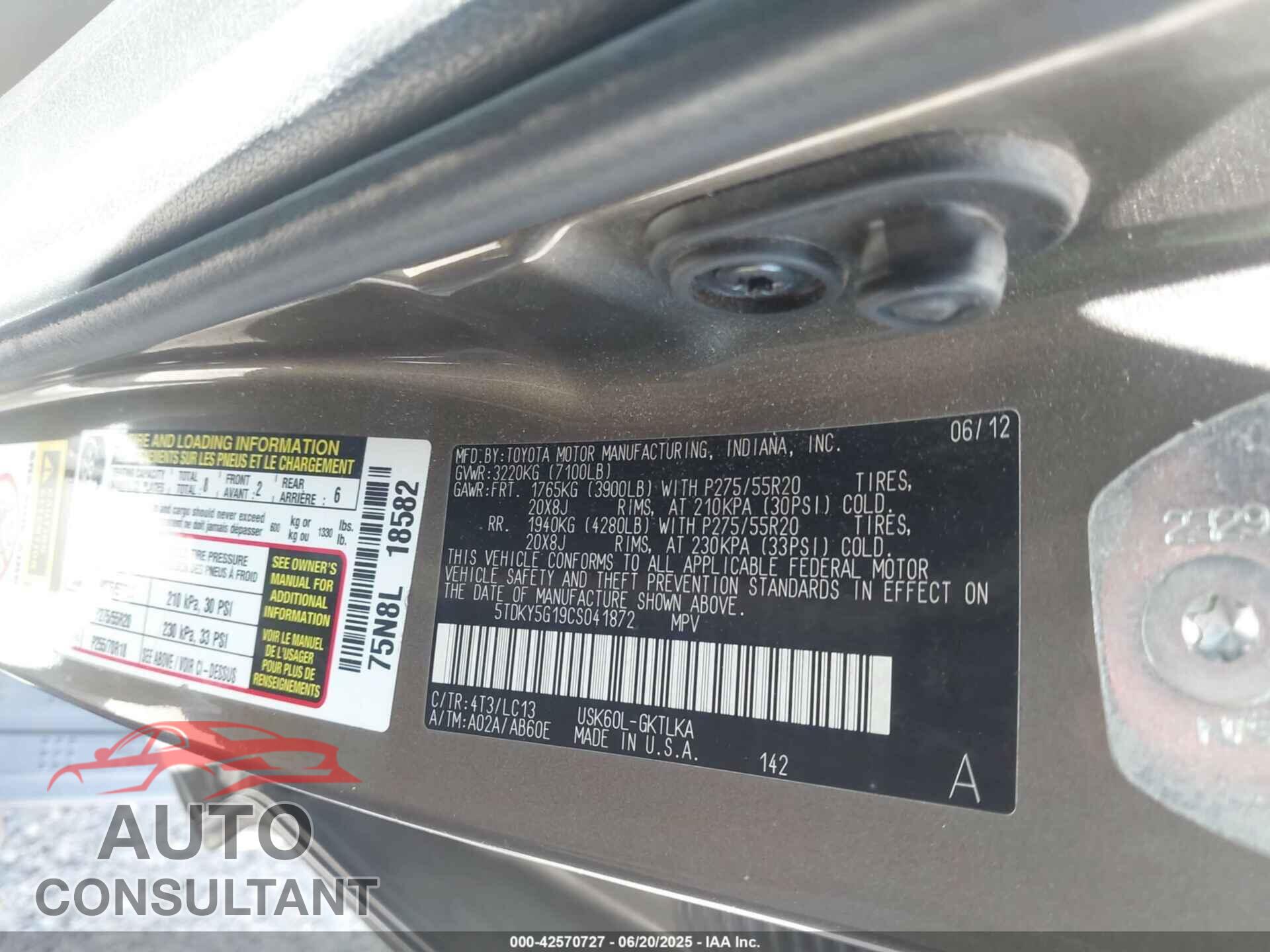 TOYOTA SEQUOIA 2012 - 5TDKY5G19CS041872