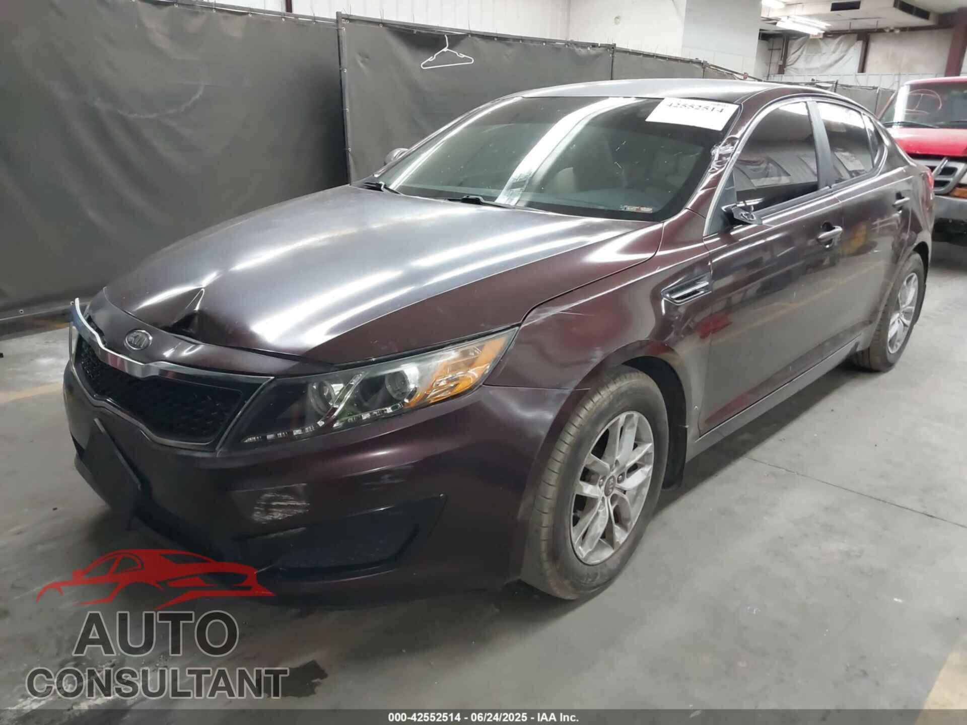 KIA OPTIMA 2011 - KNAGM4A77B5055876