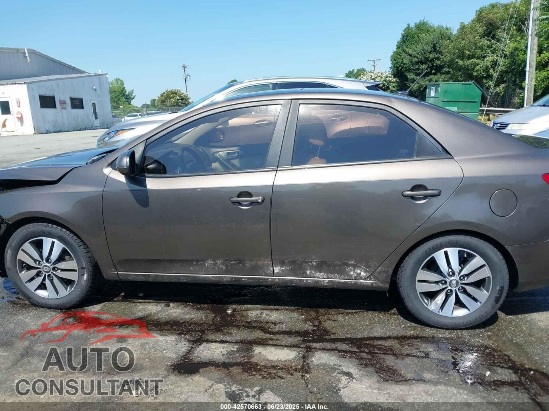 KIA FORTE 2013 - KNAFU4A22D5678728