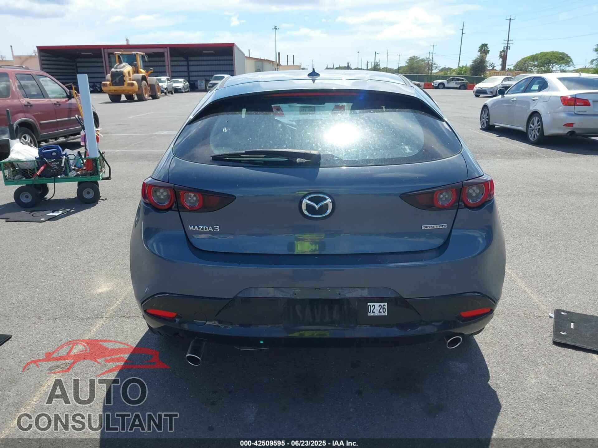 MAZDA MAZDA3 2020 - JM1BPANM8L1168134