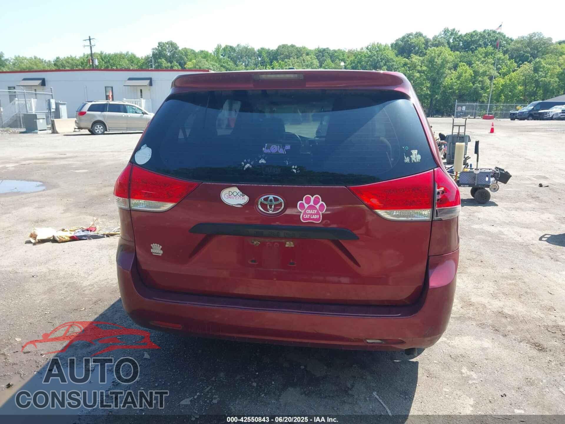 TOYOTA SIENNA 2012 - 5TDZK3DC2CS193258