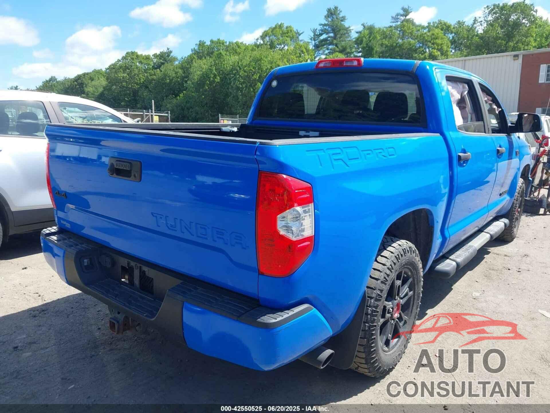 TOYOTA TUNDRA 2019 - 5TFDY5F13KX851596