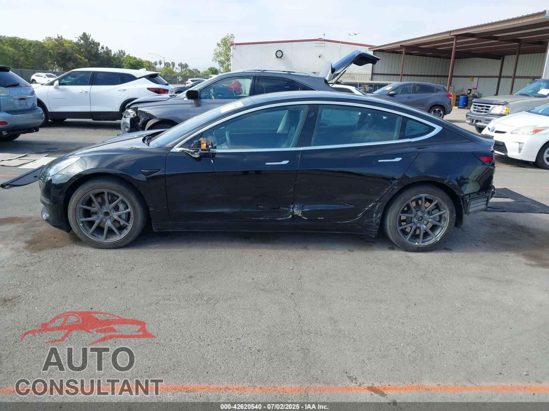 TESLA MODEL 3 2020 - 5YJ3E1EA8LF798923