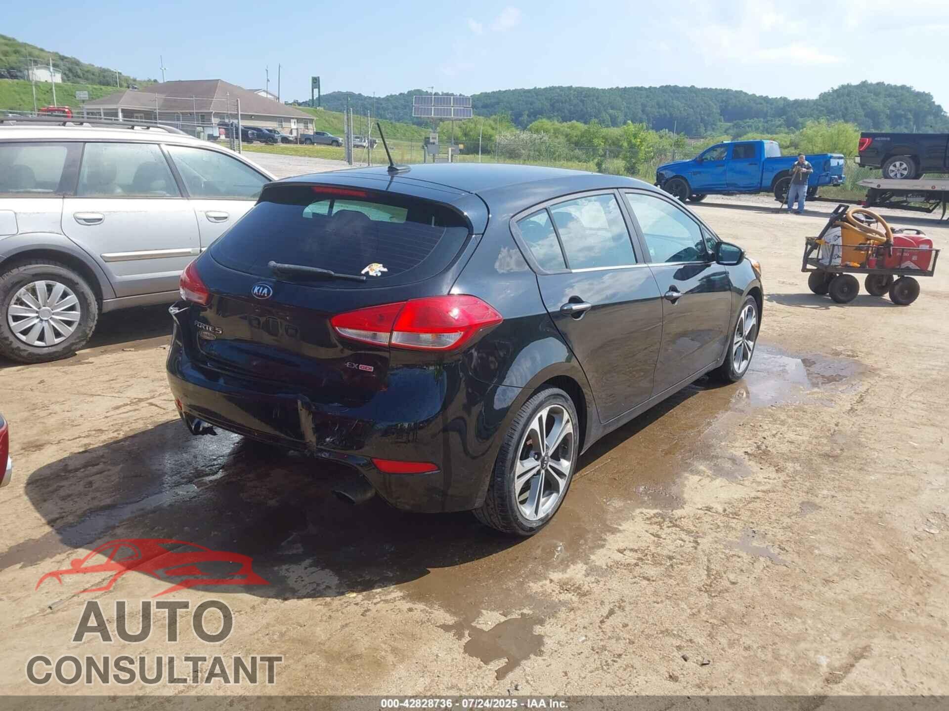 KIA FORTE 2016 - KNAFX5A86G5627710