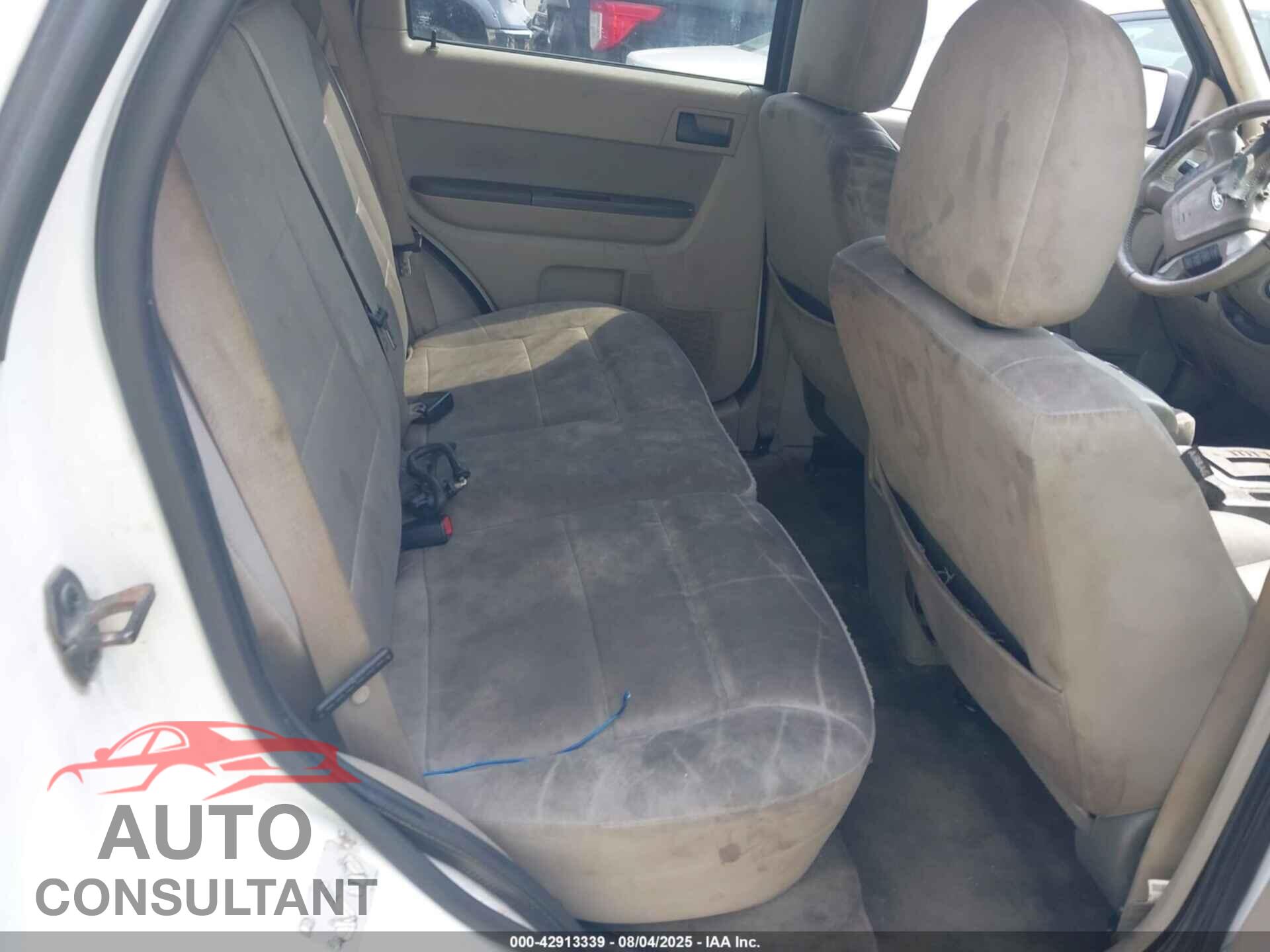 FORD ESCAPE 2011 - 1FMCU9D73BKC39235