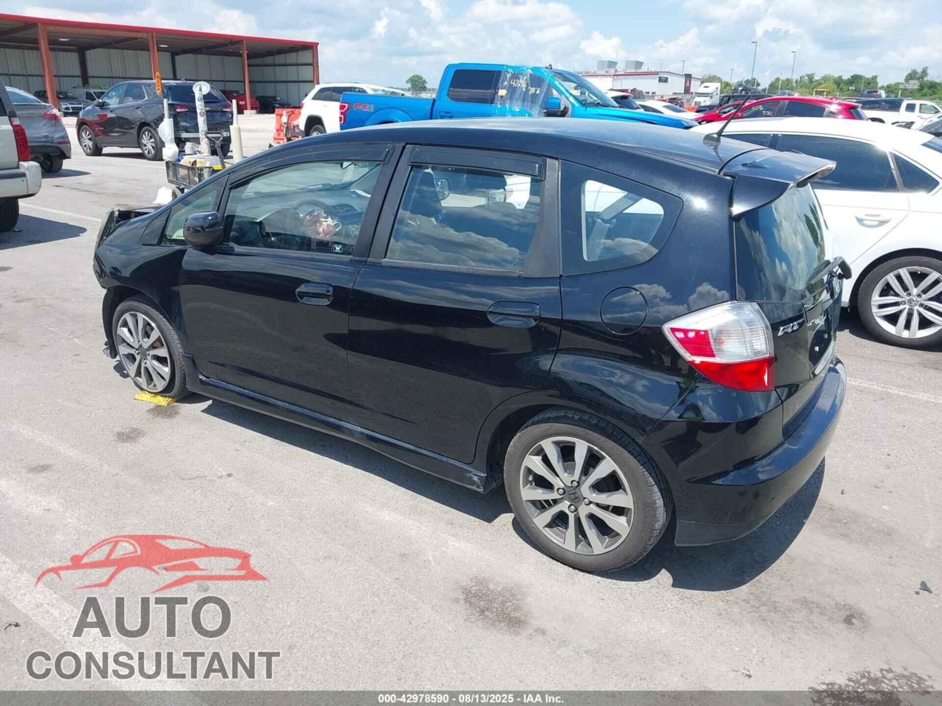 HONDA FIT 2012 - JHMGE8H56CC002402