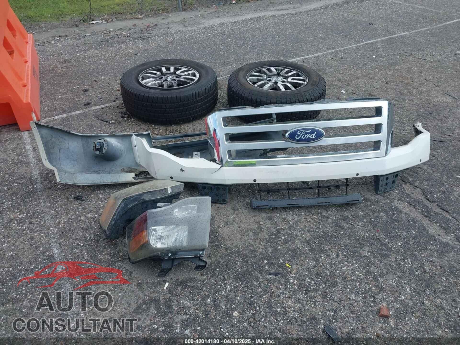 FORD EXPEDITION 2012 - 1FMJU2A55CEF54037