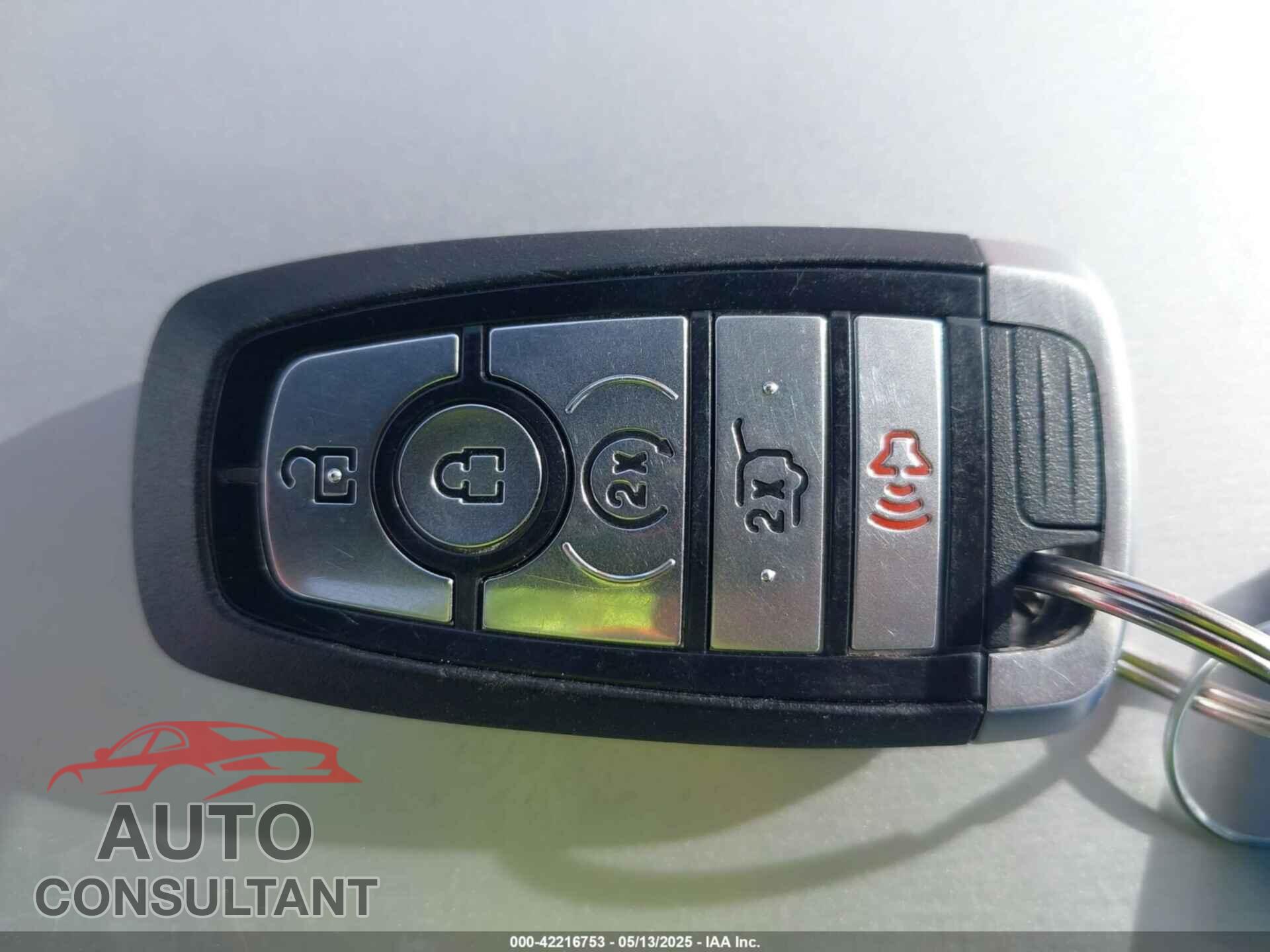 FORD EXPLORER 2023 - 1FMSK7DH6PGC33132