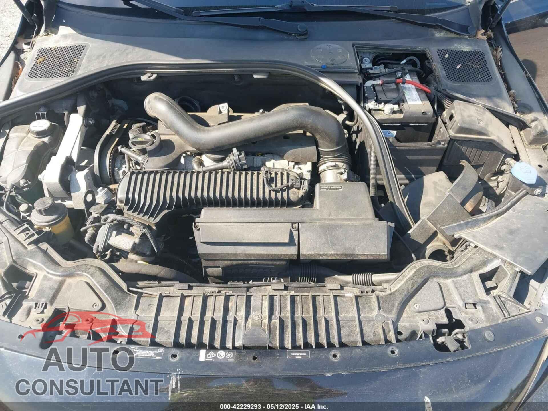 VOLVO S60 2015 - YV1612TB0F2301780