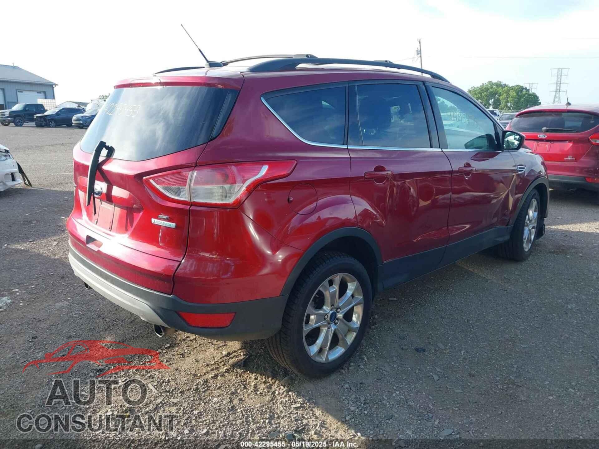 FORD ESCAPE 2013 - 1FMCU0GX8DUA84275