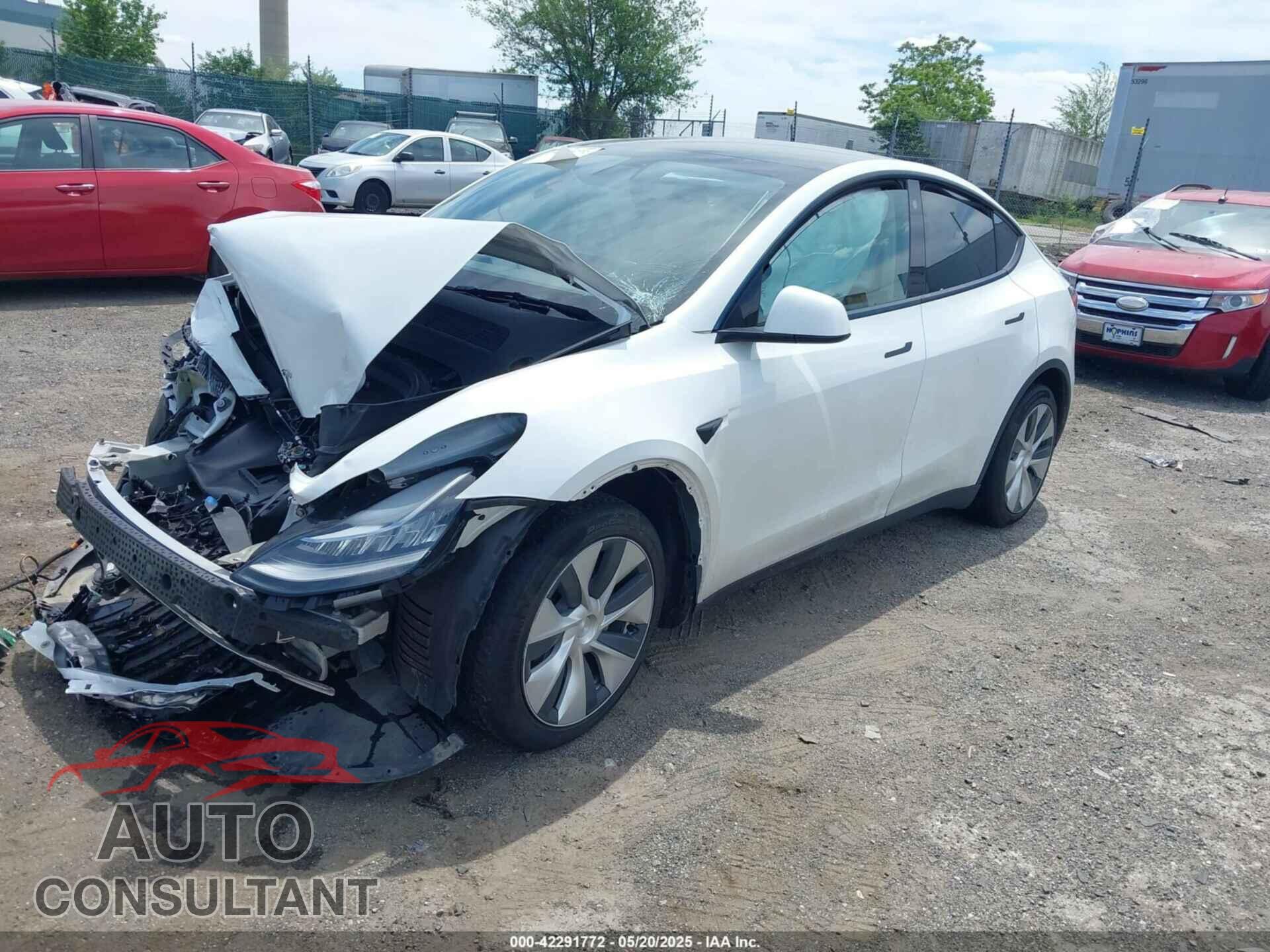TESLA MODEL Y 2022 - 7SAYGDEE7NF363238