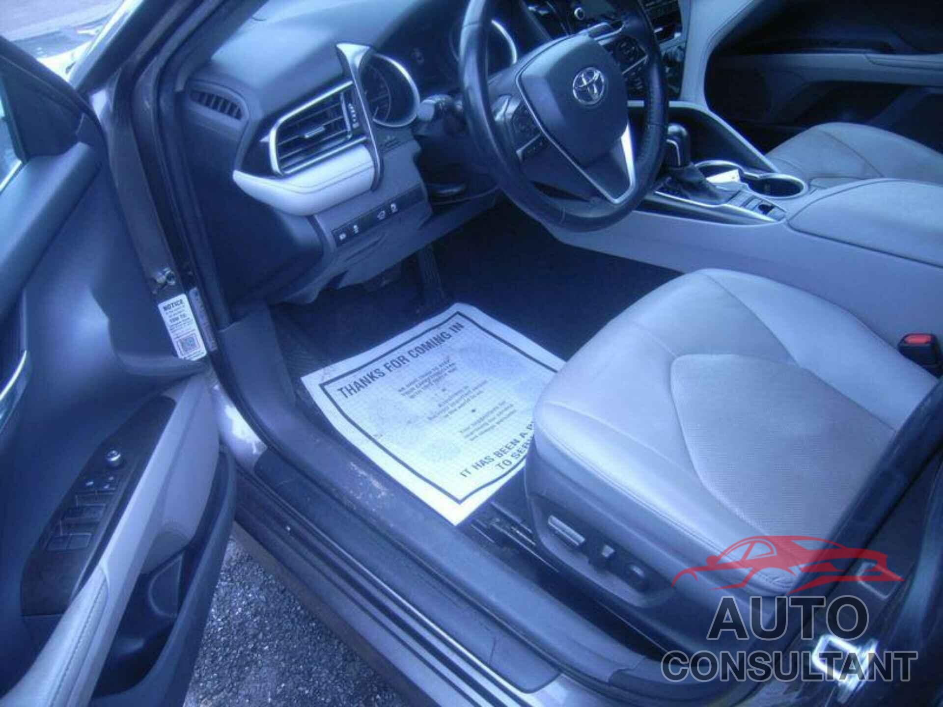 TOYOTA CAMRY 2022 - 4T1F11AK0NU020452