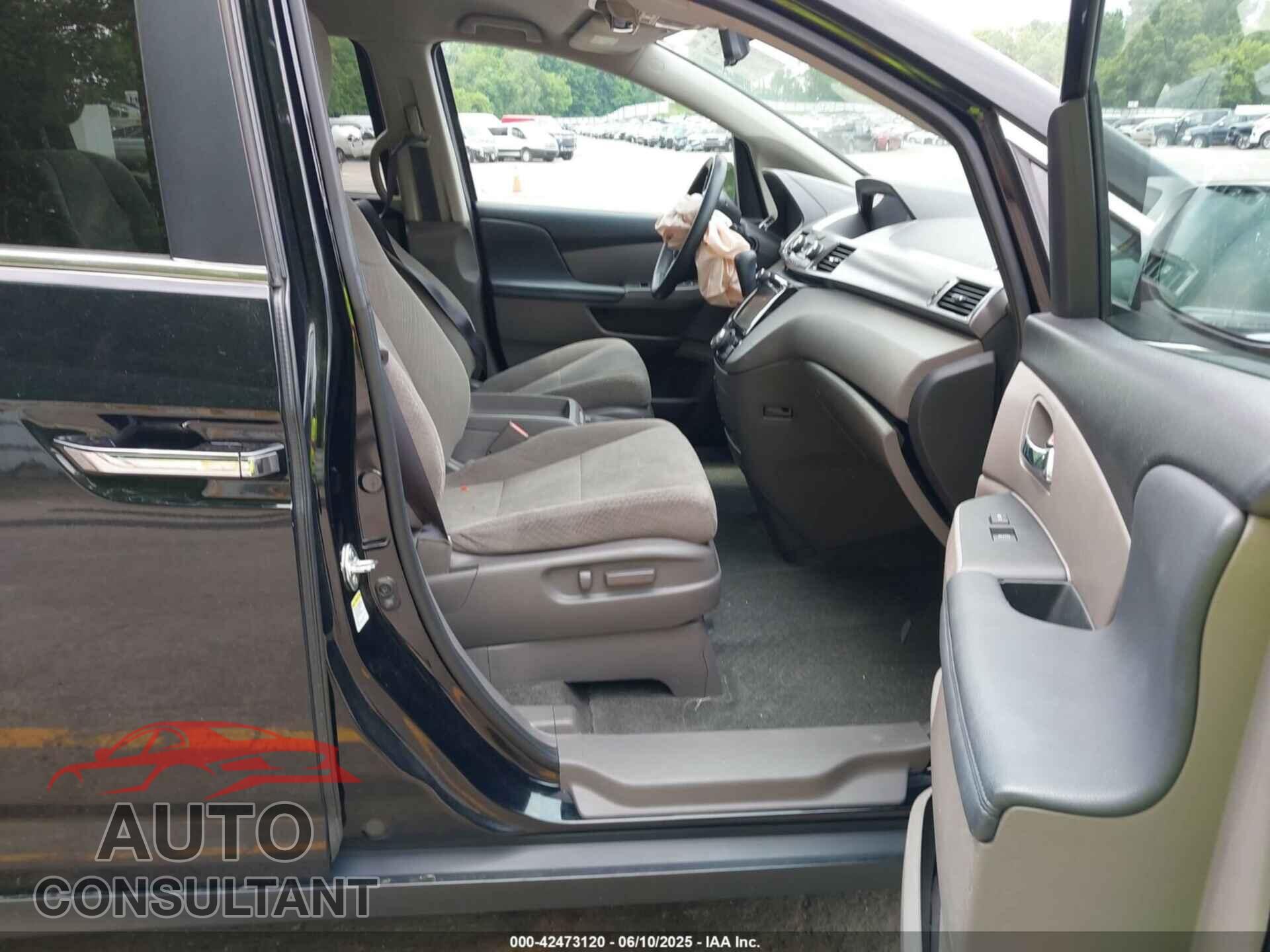 HONDA ODYSSEY 2015 - 5FNRL5H4XFB111815