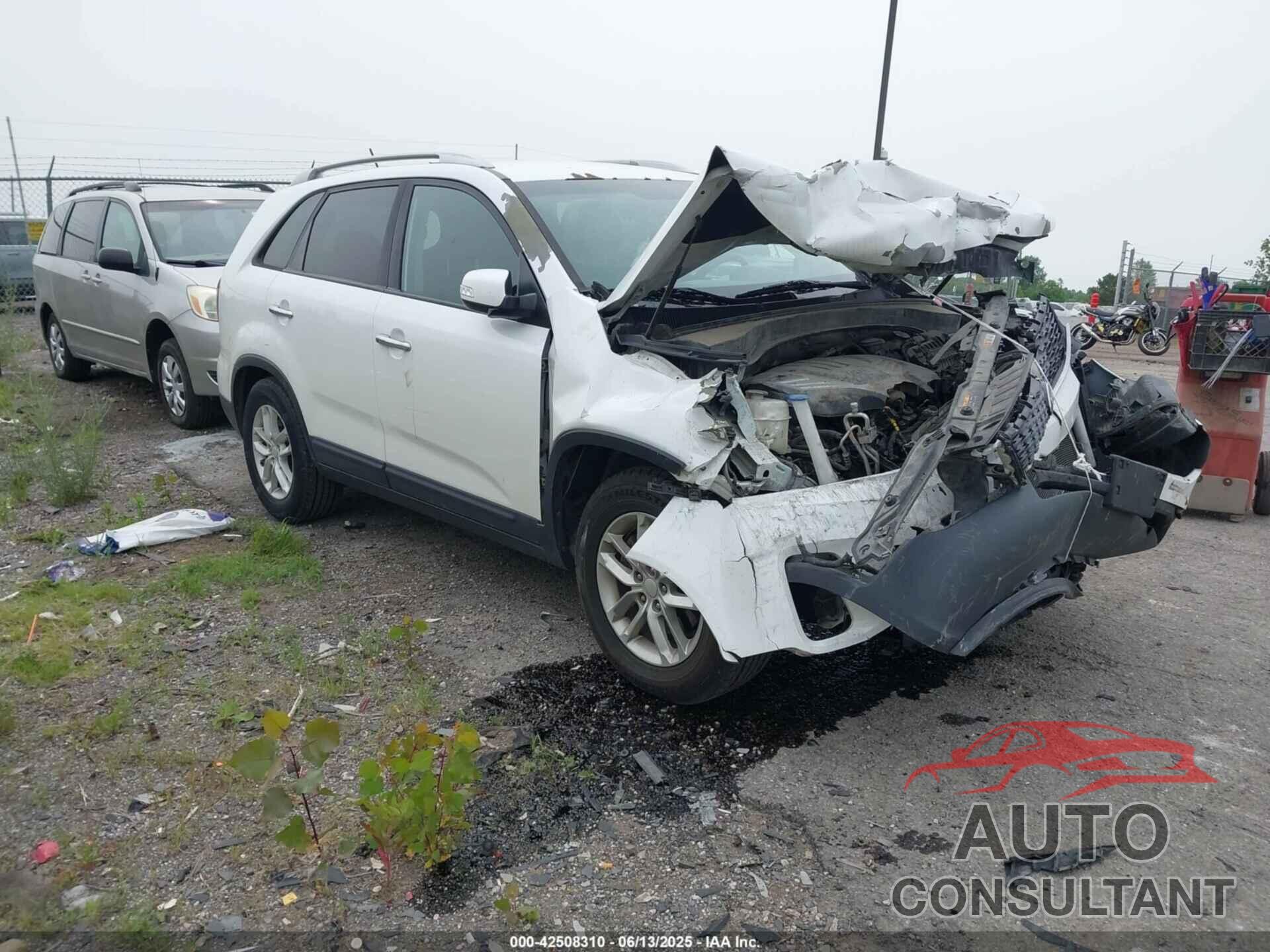 KIA SORENTO 2014 - 5XYKT4A78EG480843