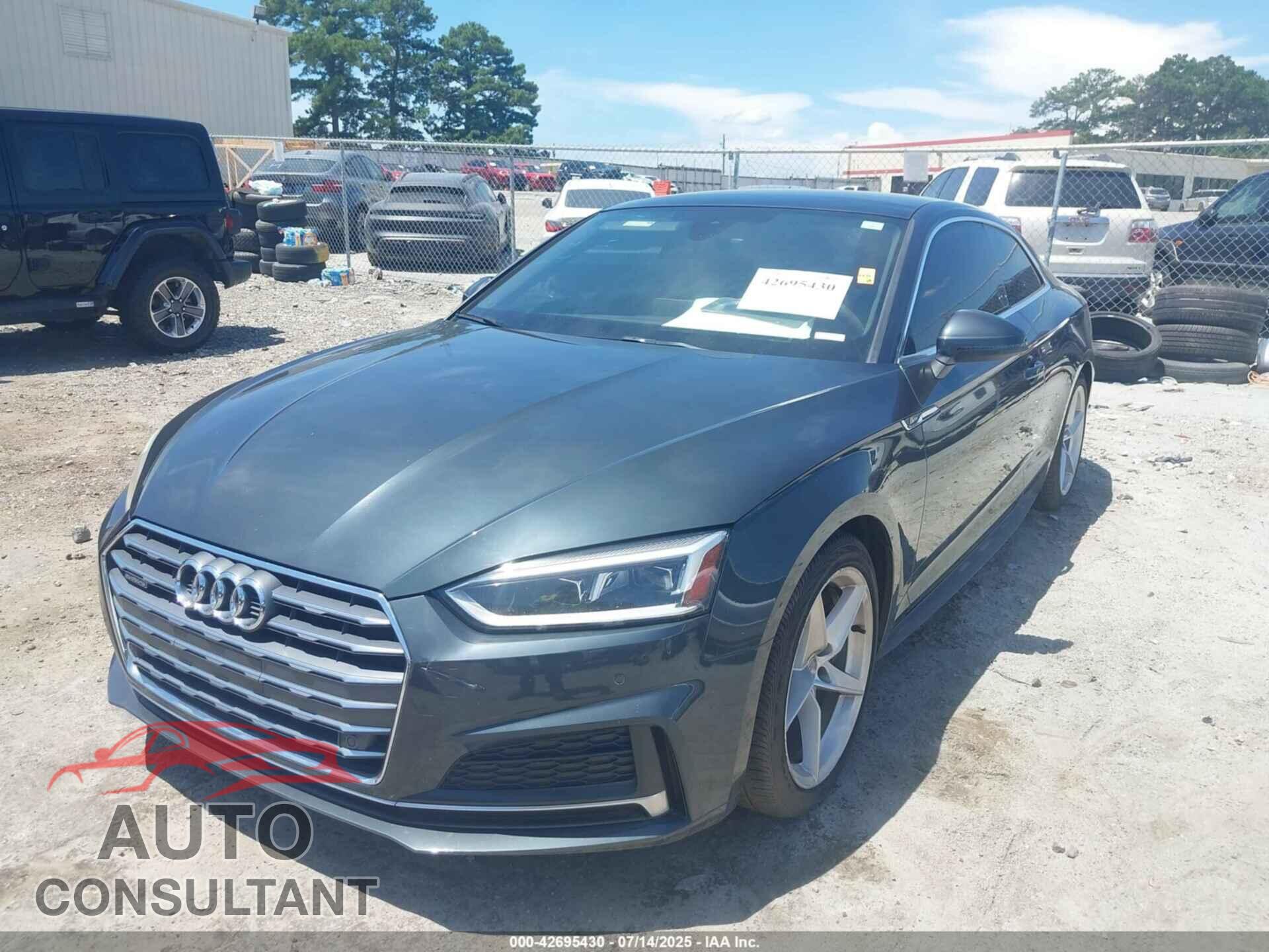 AUDI A5 2018 - WAUTNAF56JA005025