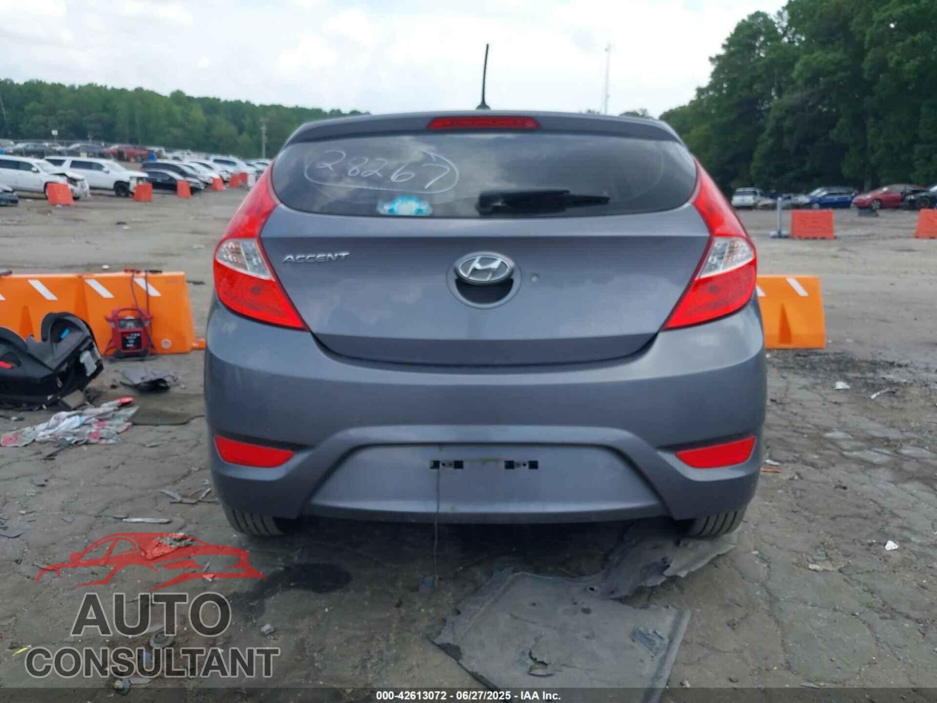 HYUNDAI ACCENT 2015 - KMHCT5AE3FU233251