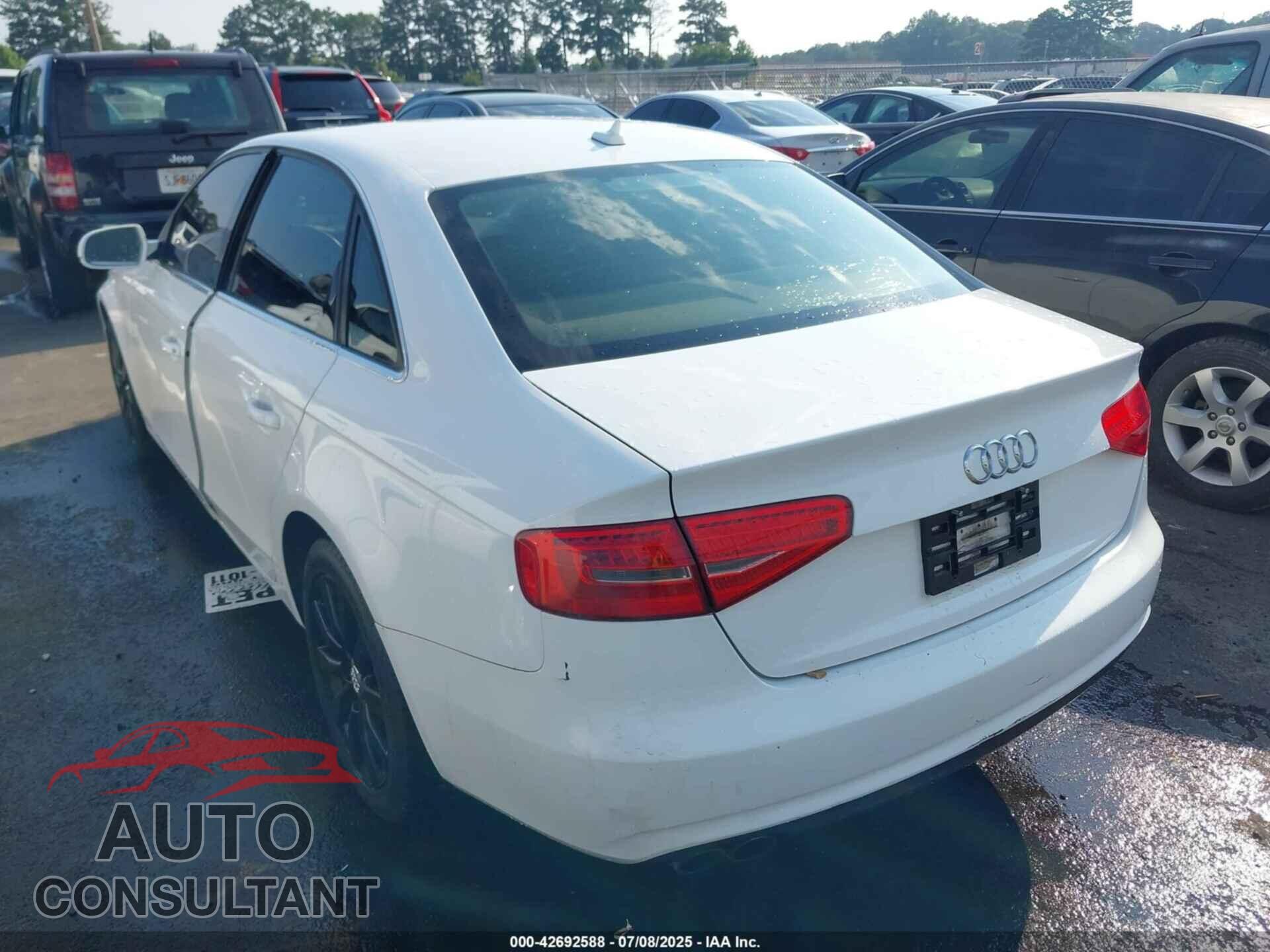AUDI A4 2013 - WAUAFAFL8DA044609