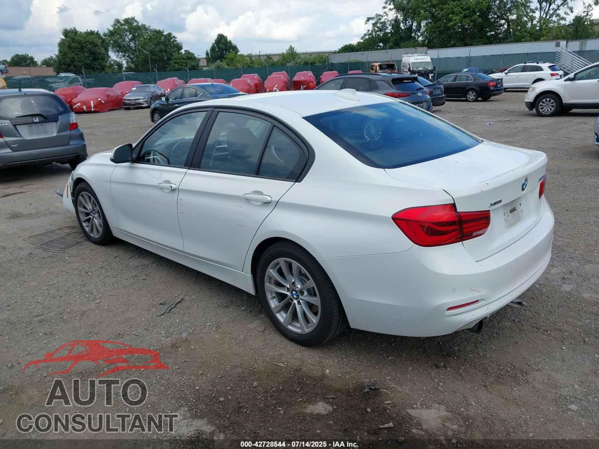 BMW 320I 2016 - WBA8E5G54GNT41656
