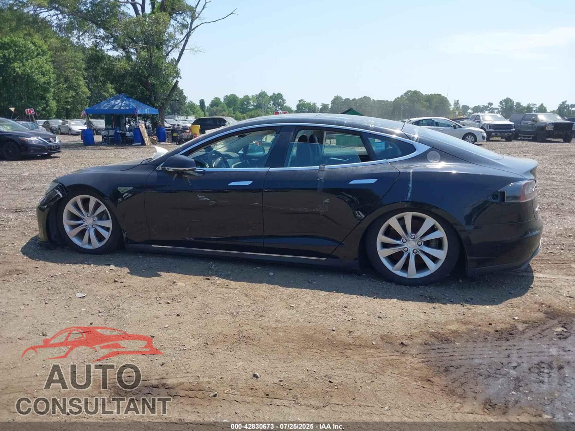 TESLA MODEL S 2014 - 5YJSA1H16EFP30464