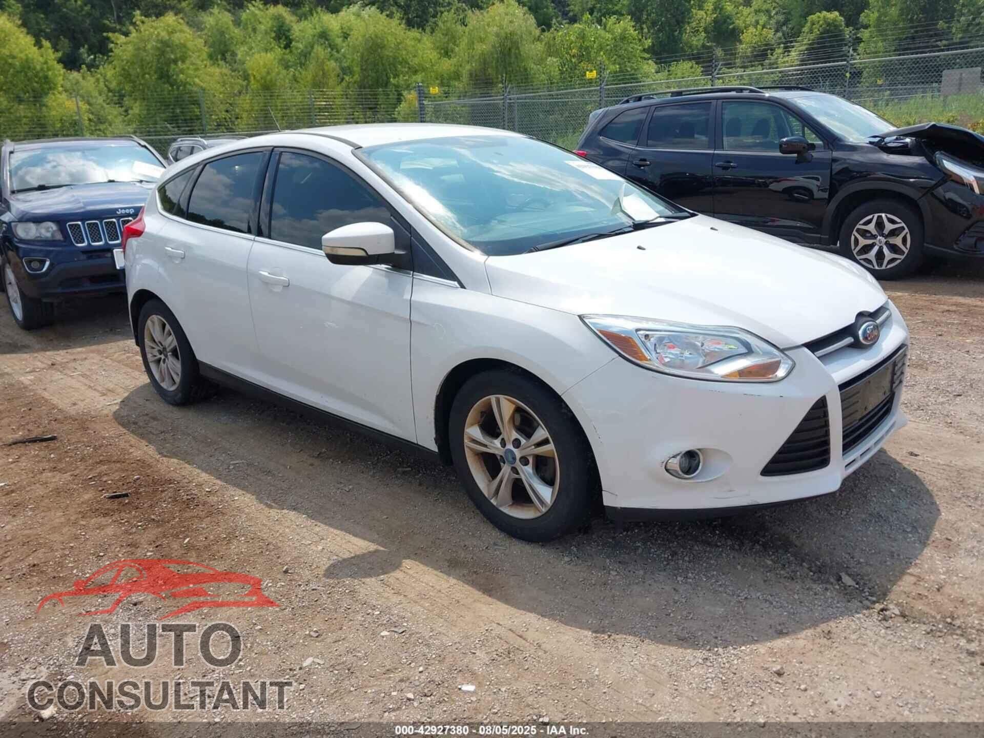 FORD FOCUS 2012 - 1FAHP3M27CL475505
