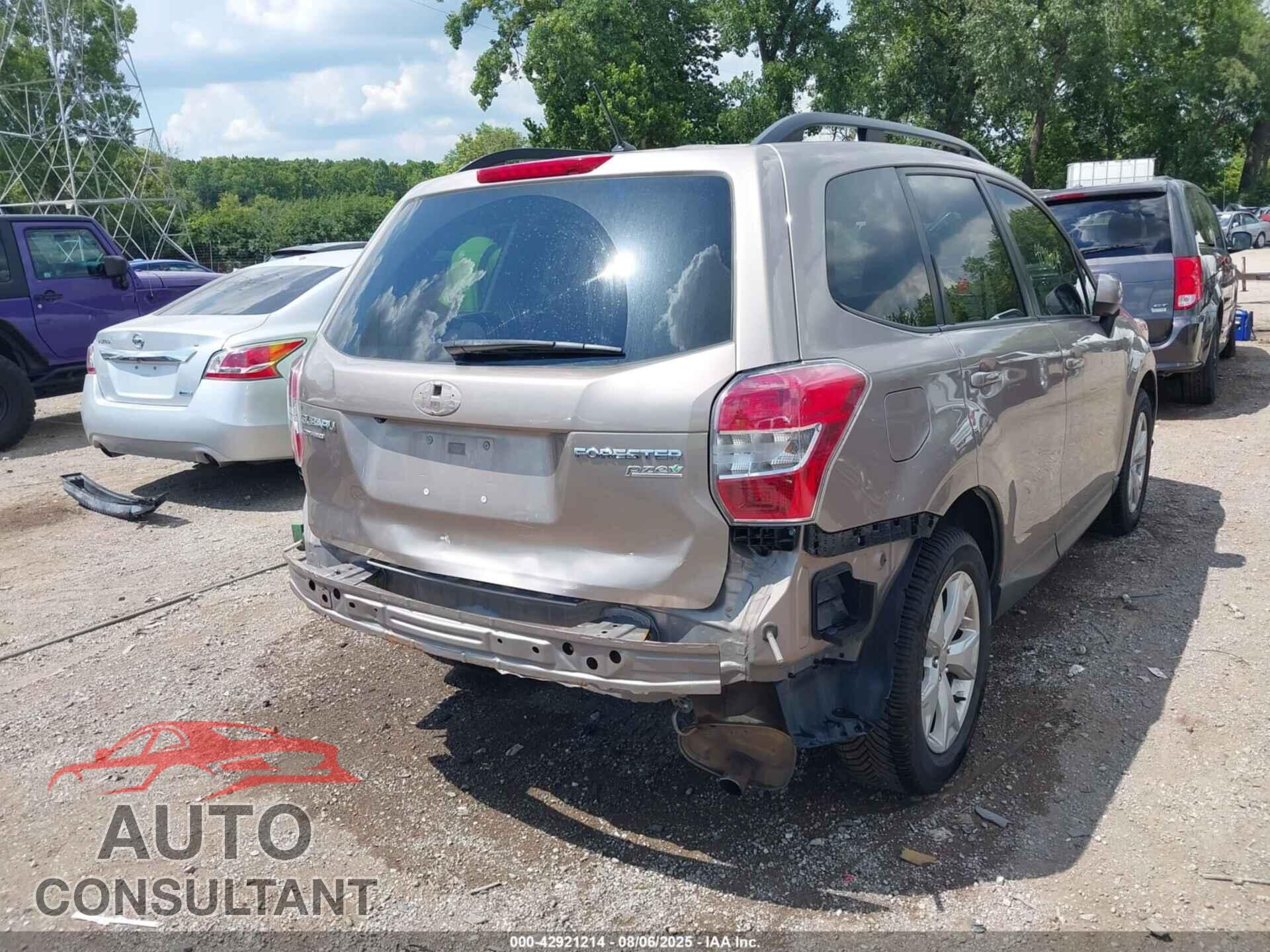 SUBARU FORESTER 2015 - JF2SJAFC2FH556321