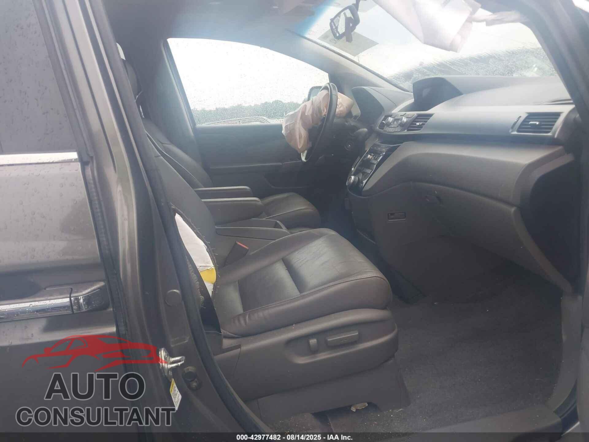 HONDA ODYSSEY 2013 - 5FNRL5H61DB070120
