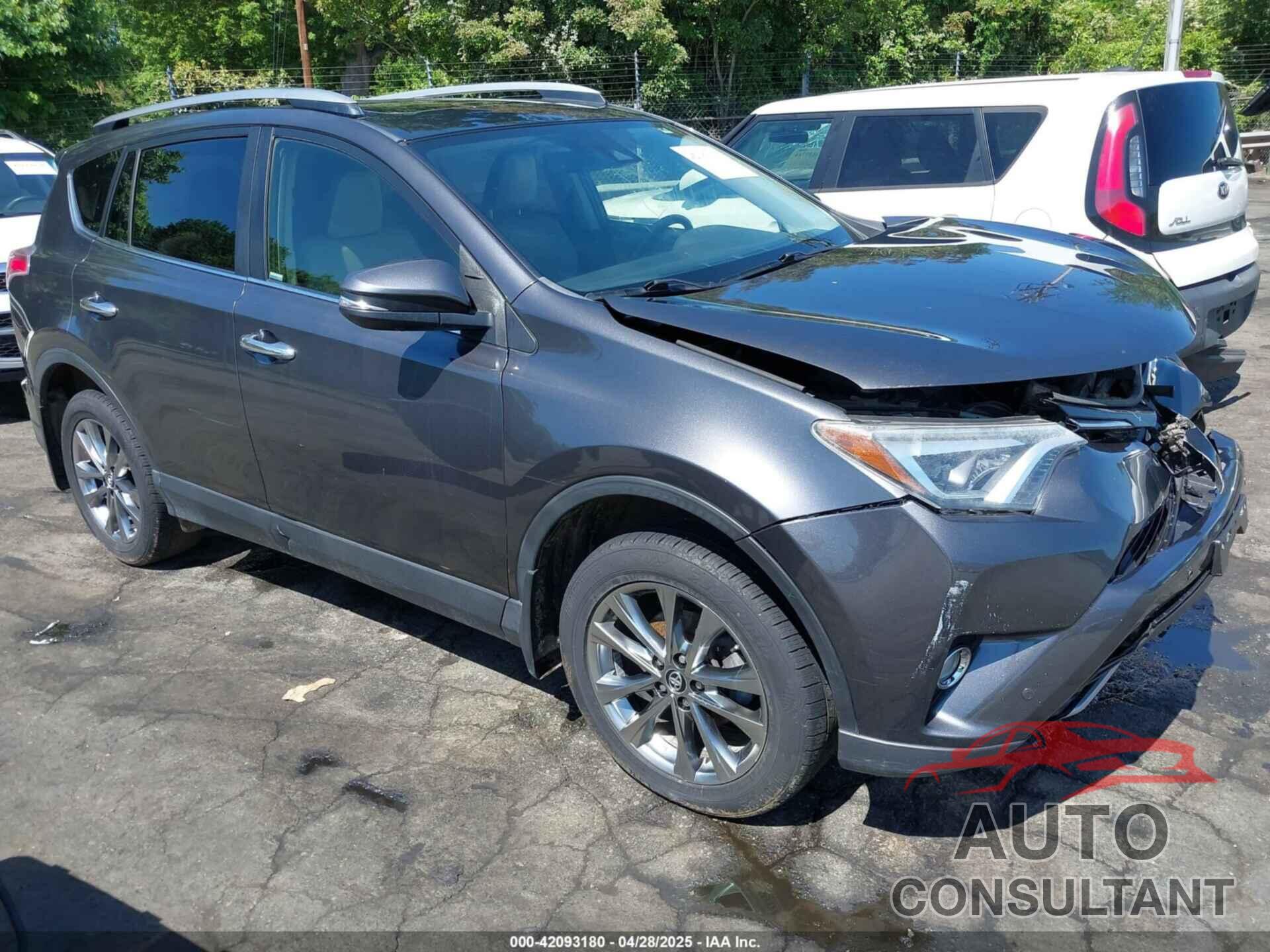 TOYOTA RAV4 2017 - JTMDFREV0HJ704925