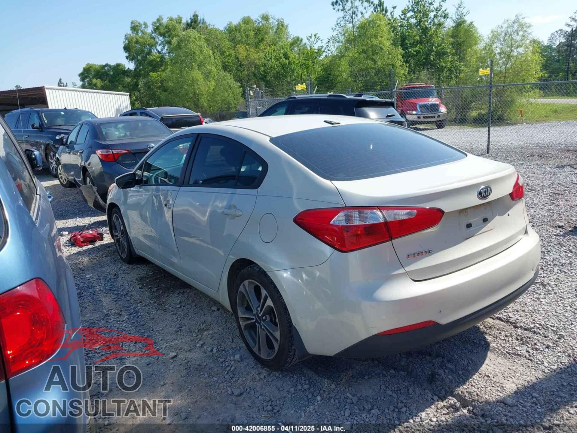 KIA FORTE 2015 - KNAFK4A60F5275794