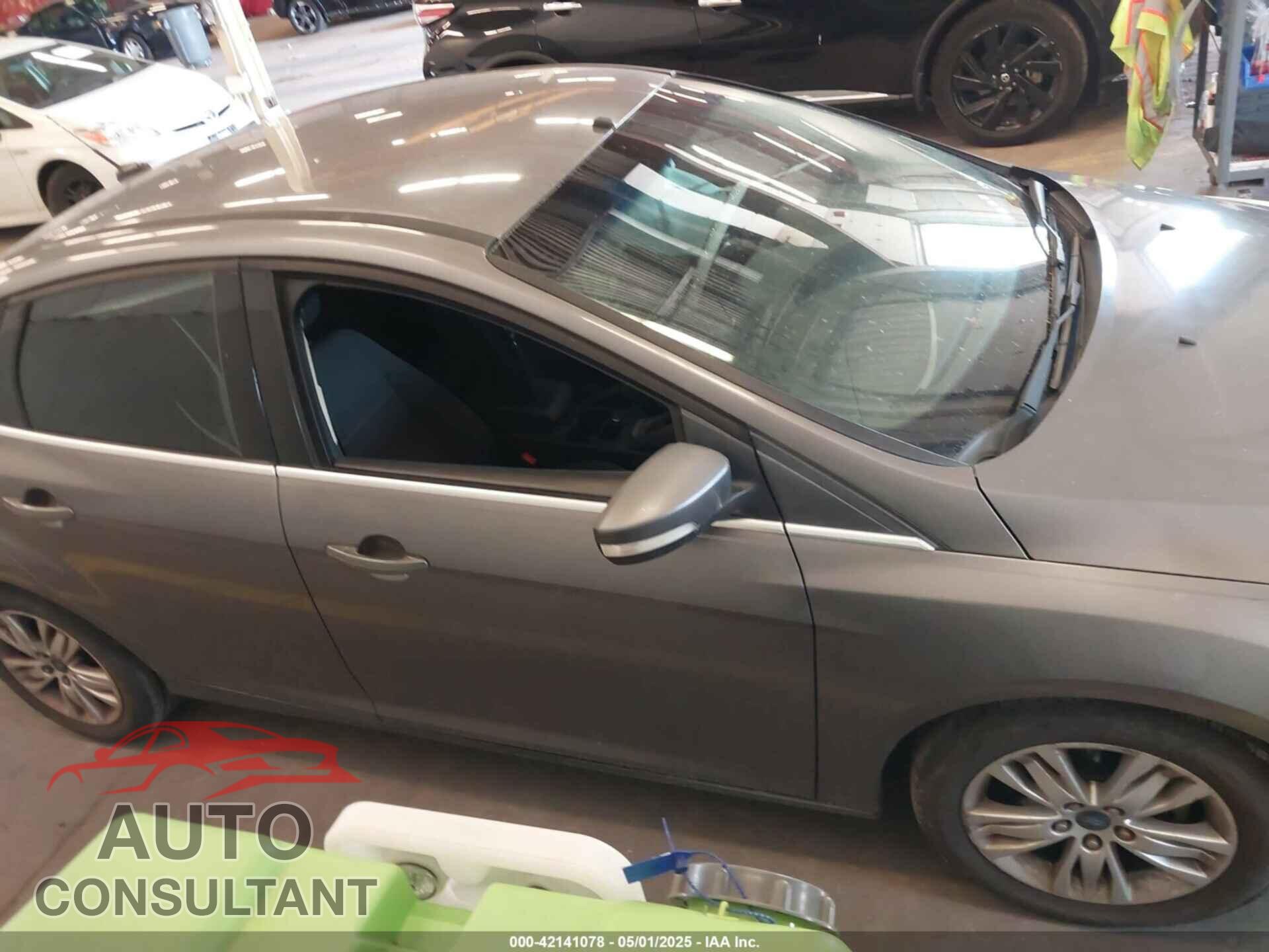 FORD FOCUS 2012 - 1FAHP3H23CL162249