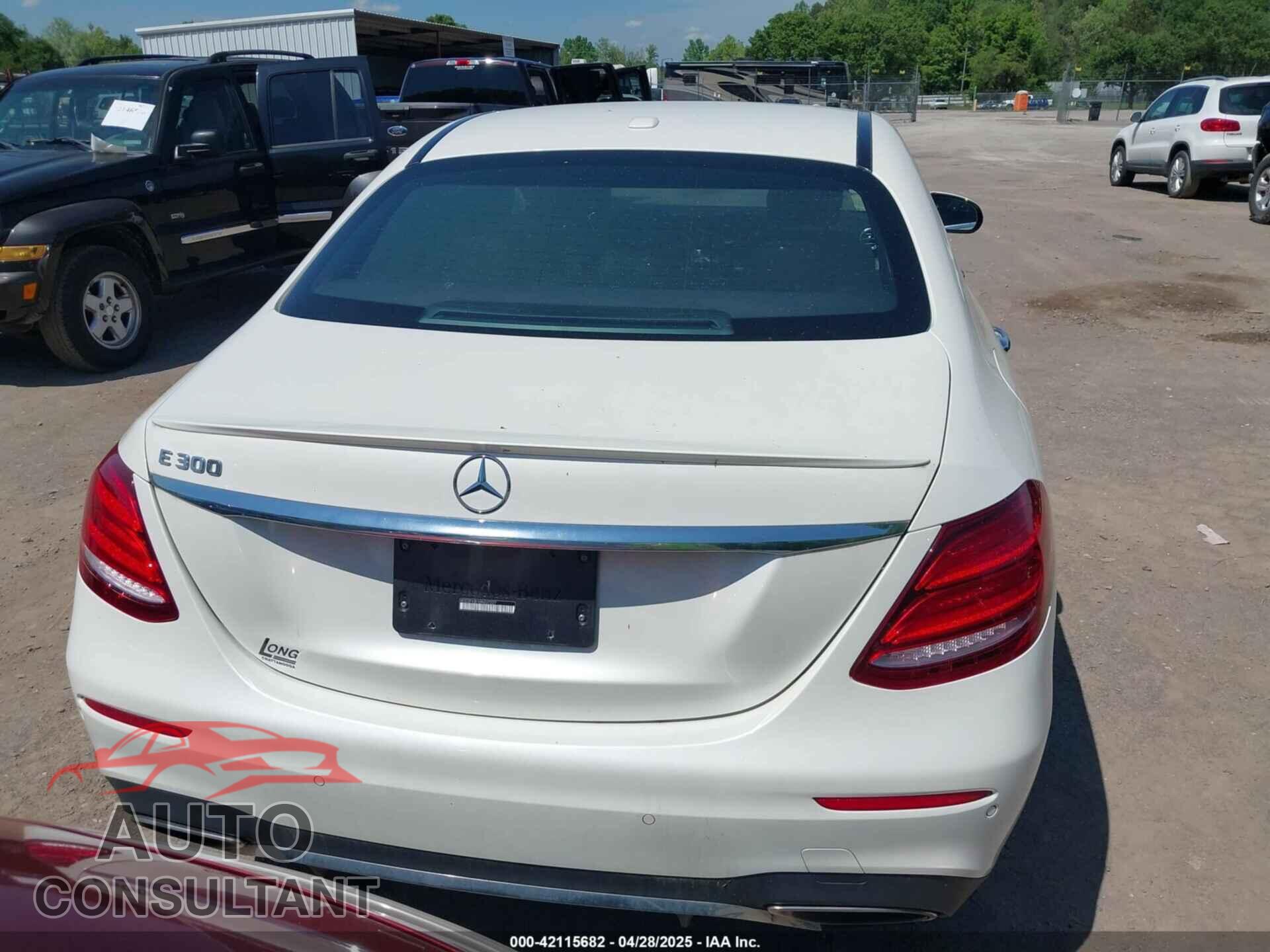 MERCEDES-BENZ E 300 2017 - WDDZF4JB1HA037227