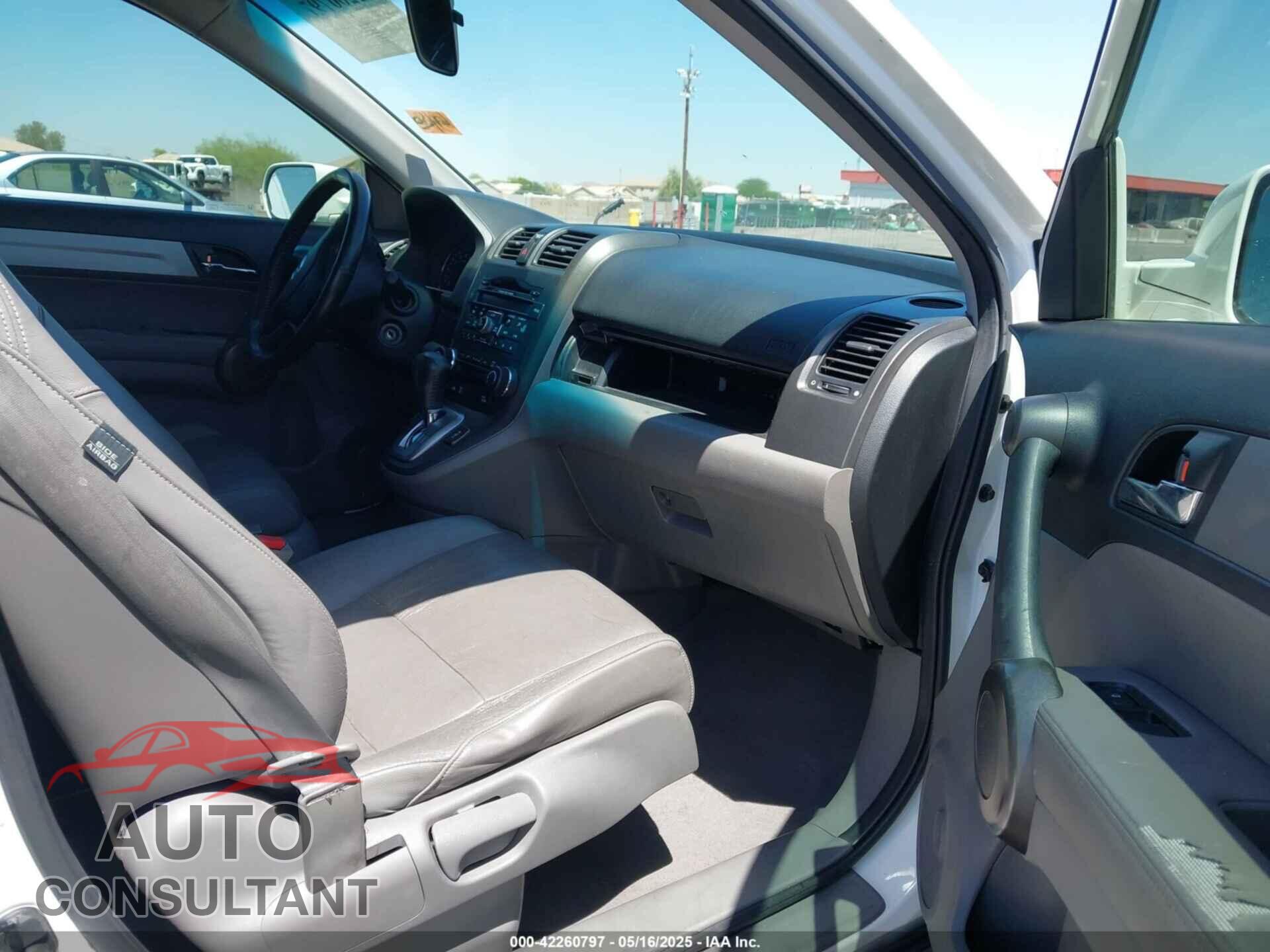 HONDA CR-V 2011 - JHLRE4H70BC032002