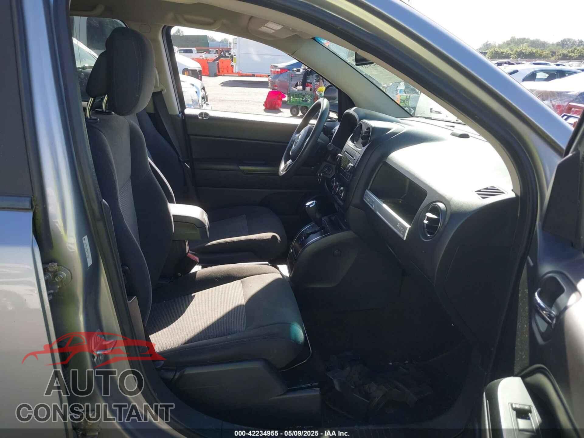 JEEP COMPASS 2016 - 1C4NJCBA5GD574185