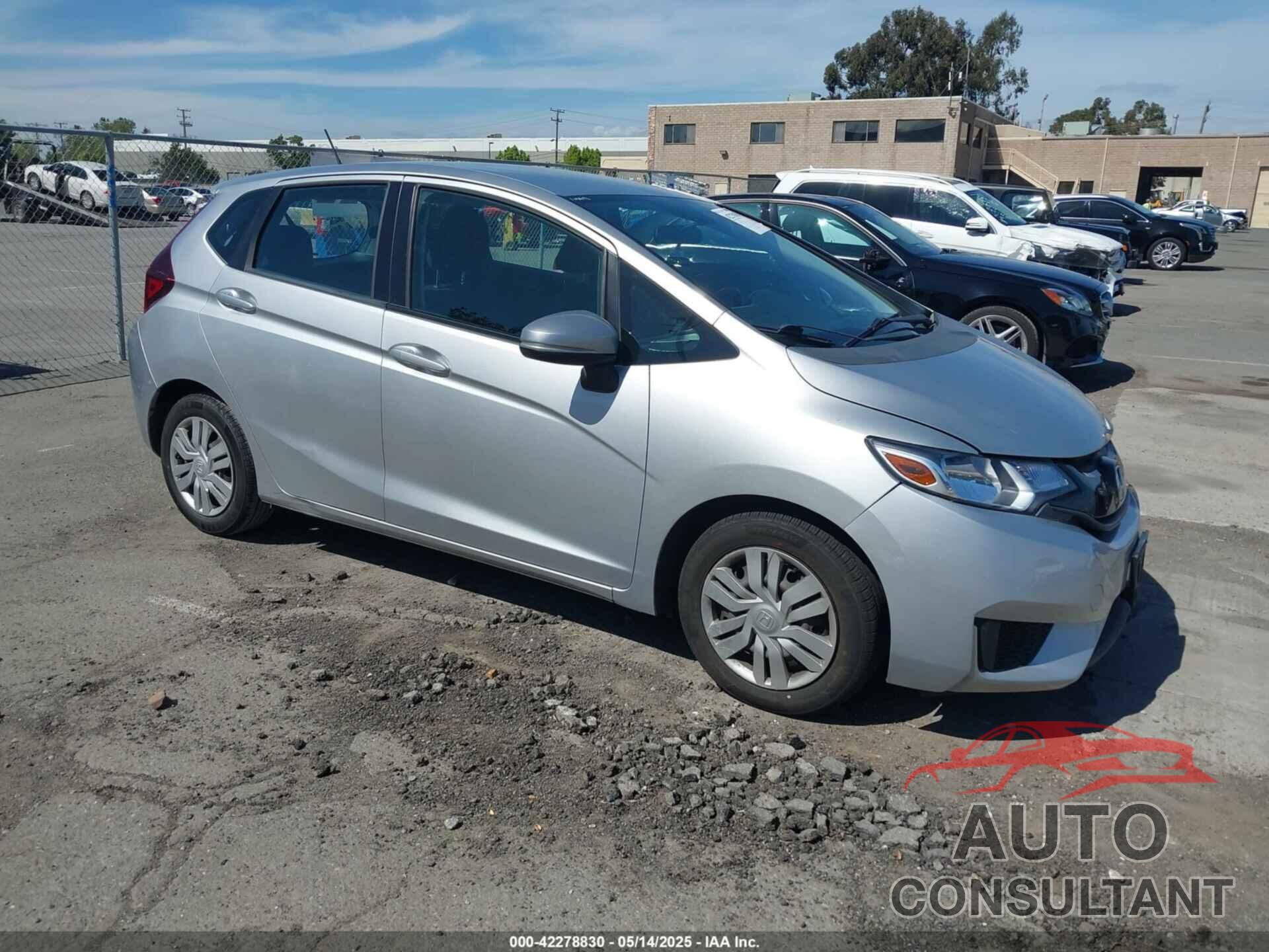 HONDA FIT 2015 - 3HGGK5H51FM750102