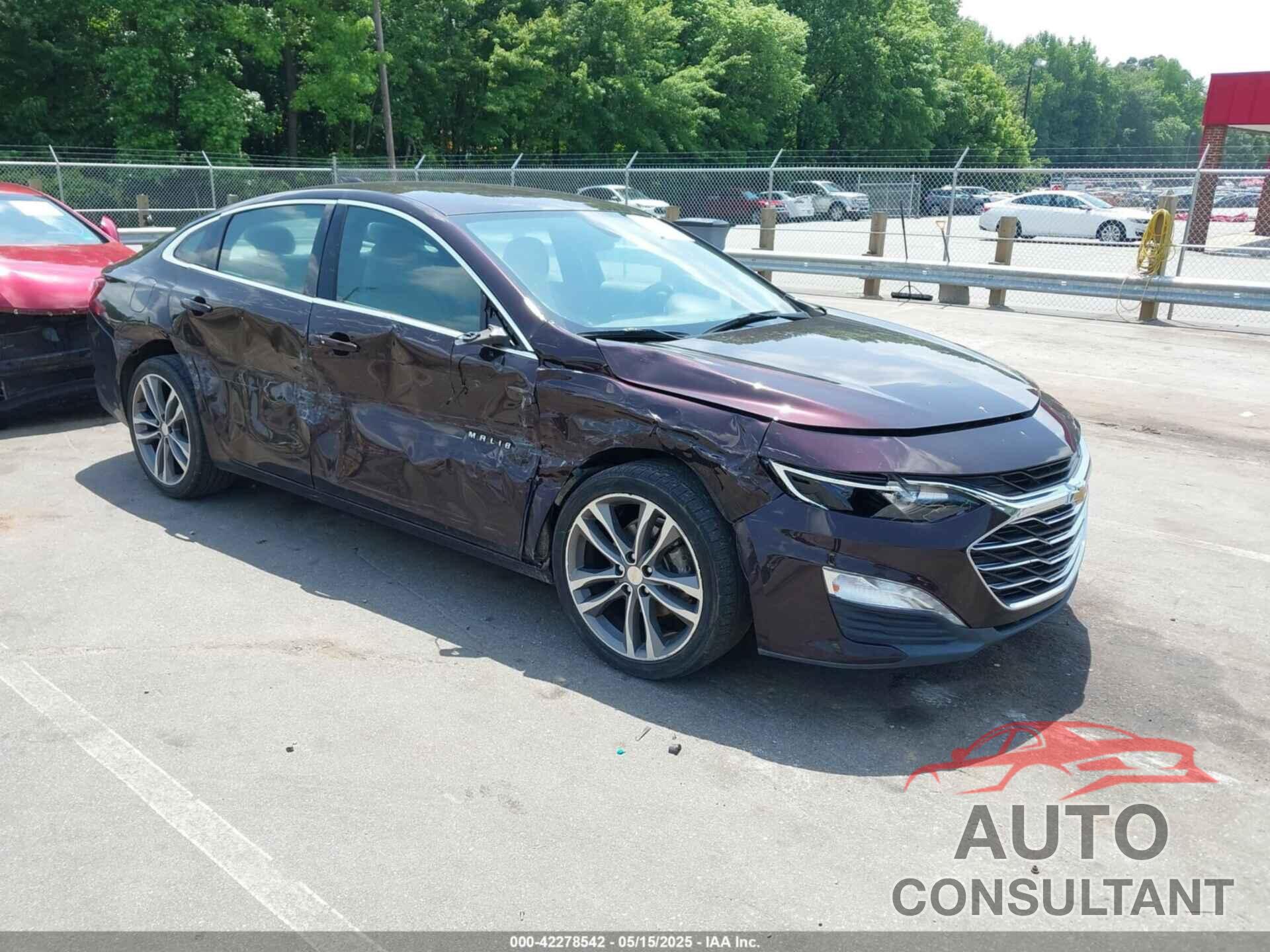 CHEVROLET MALIBU 2021 - 1G1ZD5ST6MF034052