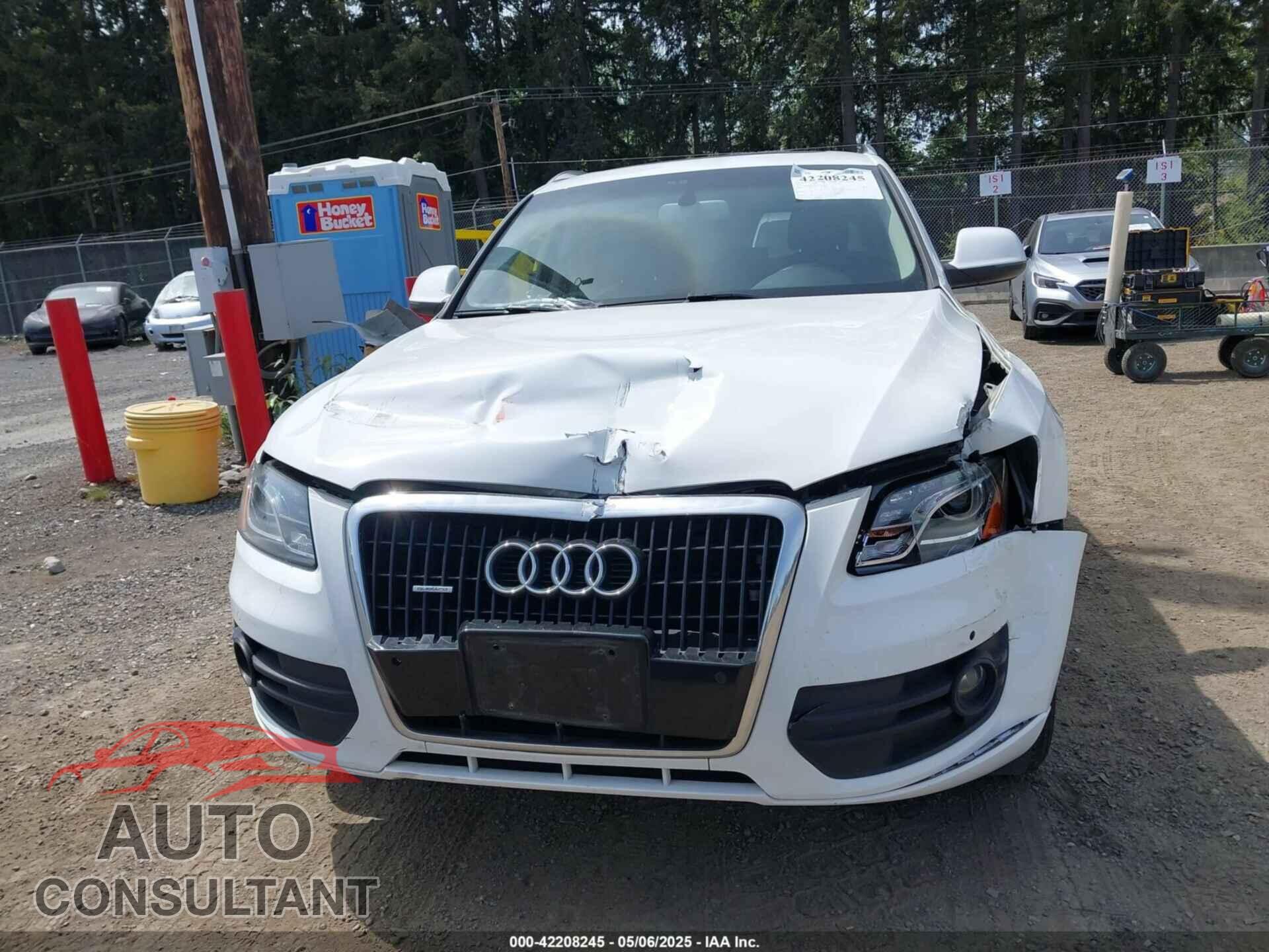 AUDI Q5 2010 - WA1LKAFP6AA057942
