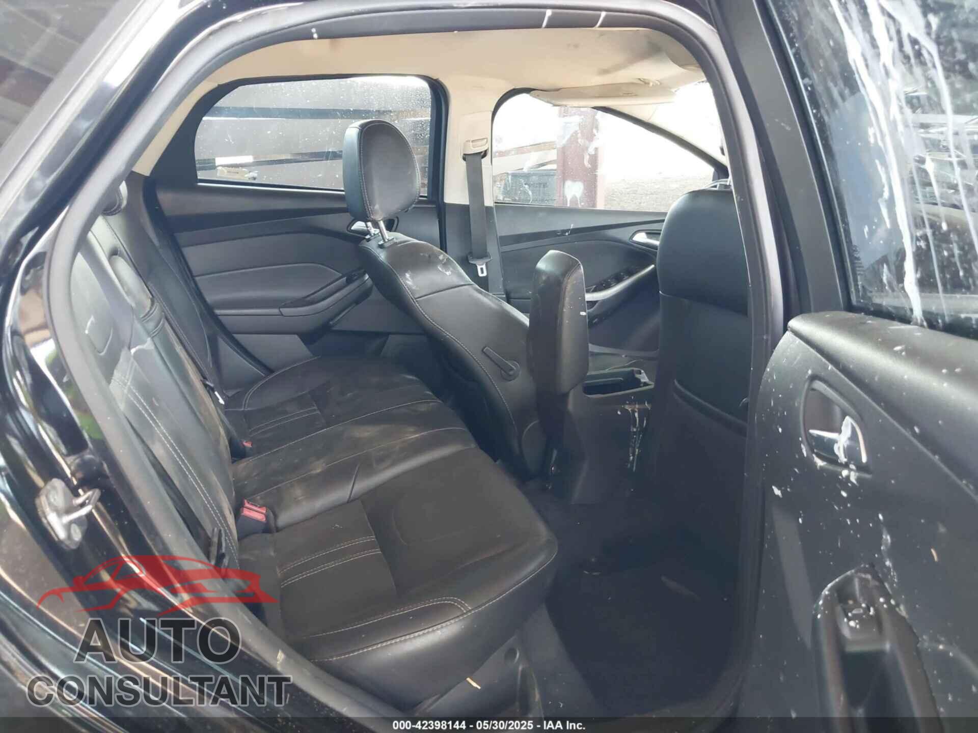 FORD FOCUS 2013 - 1FADP3K26DL132123