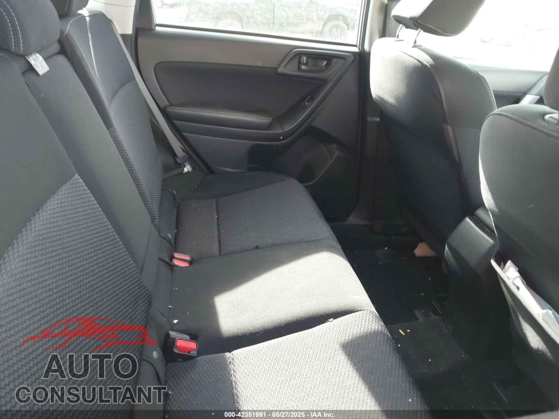 SUBARU FORESTER 2018 - JF2SJAEC3JH508675