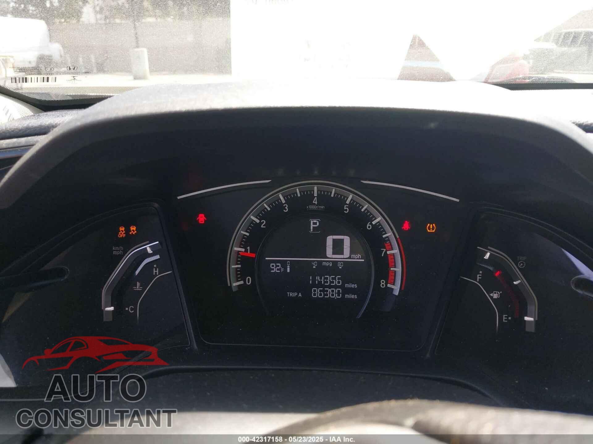 HONDA CIVIC 2018 - 2HGFC2F55JH578917