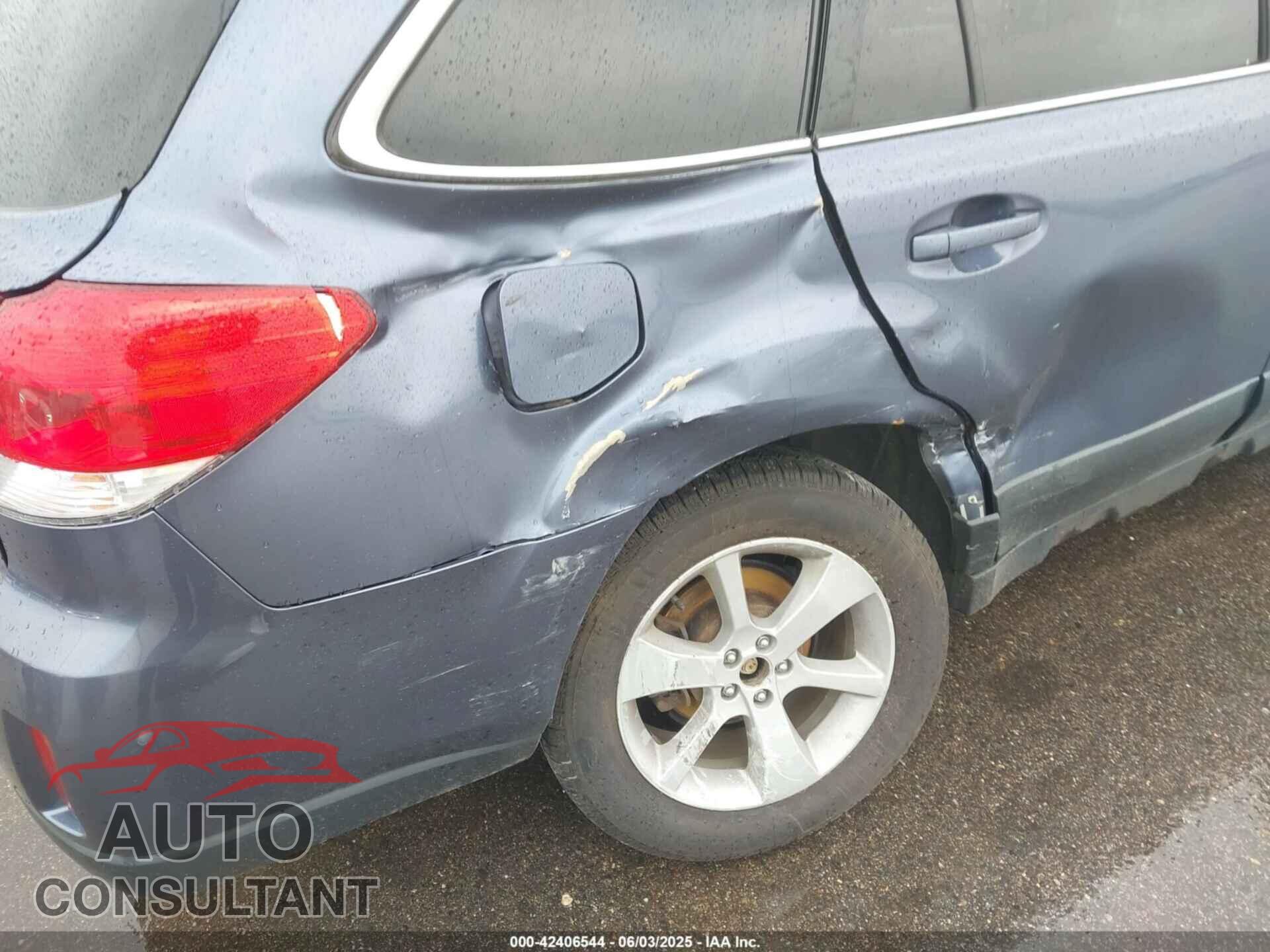 SUBARU OUTBACK 2014 - 4S4BRCCC4E3310157